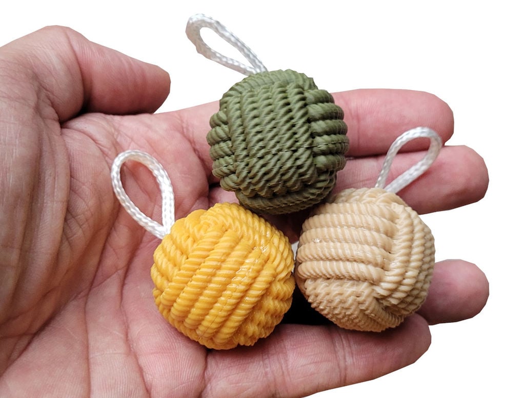 Paracord ball keychain