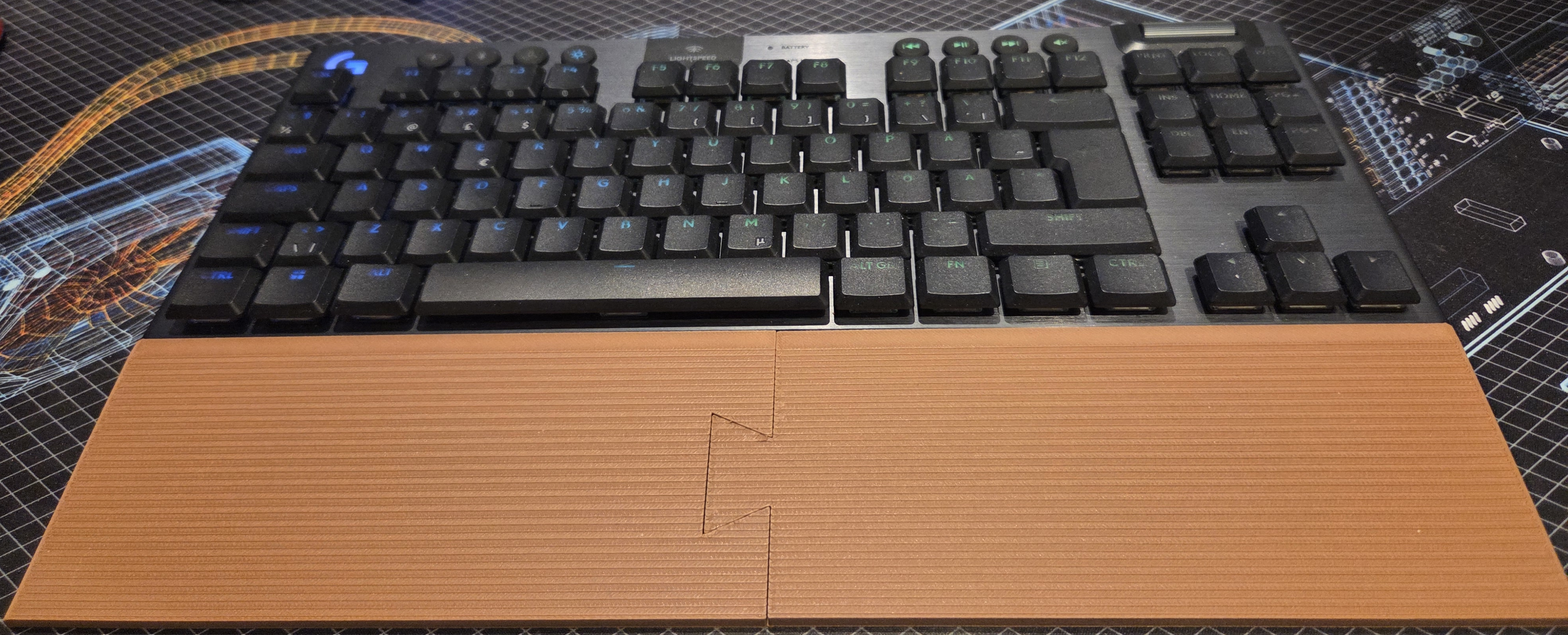 Logitech G915X TKL wrist rest