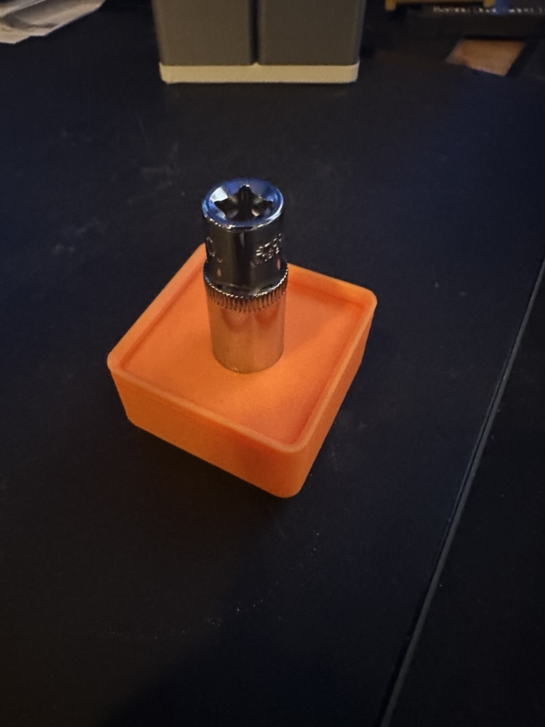 Miniatura 2 do modelo 3D 10mm Socket Tray