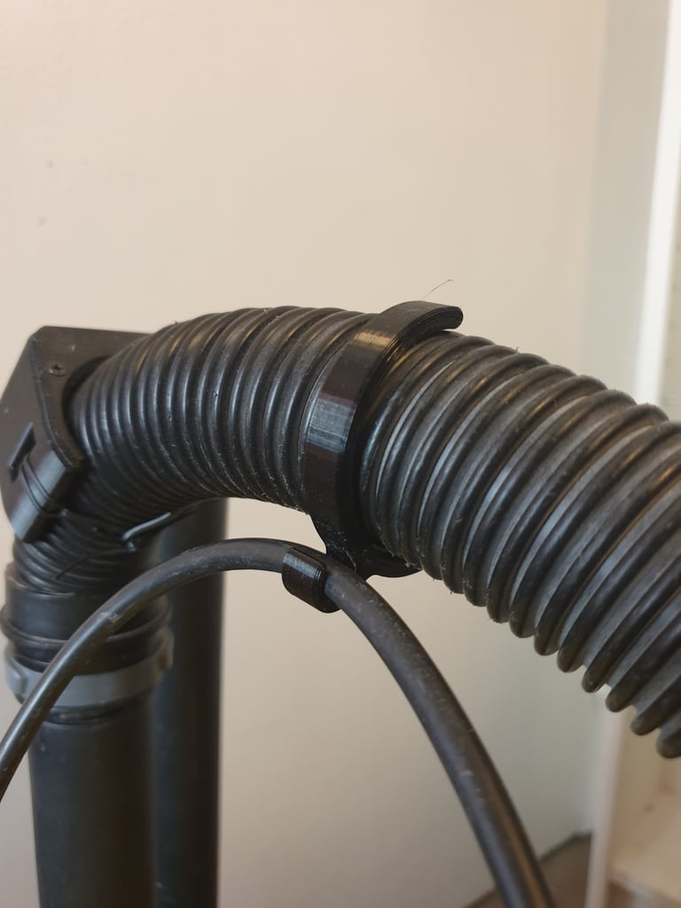 Vacuum cable clip (parametric)
