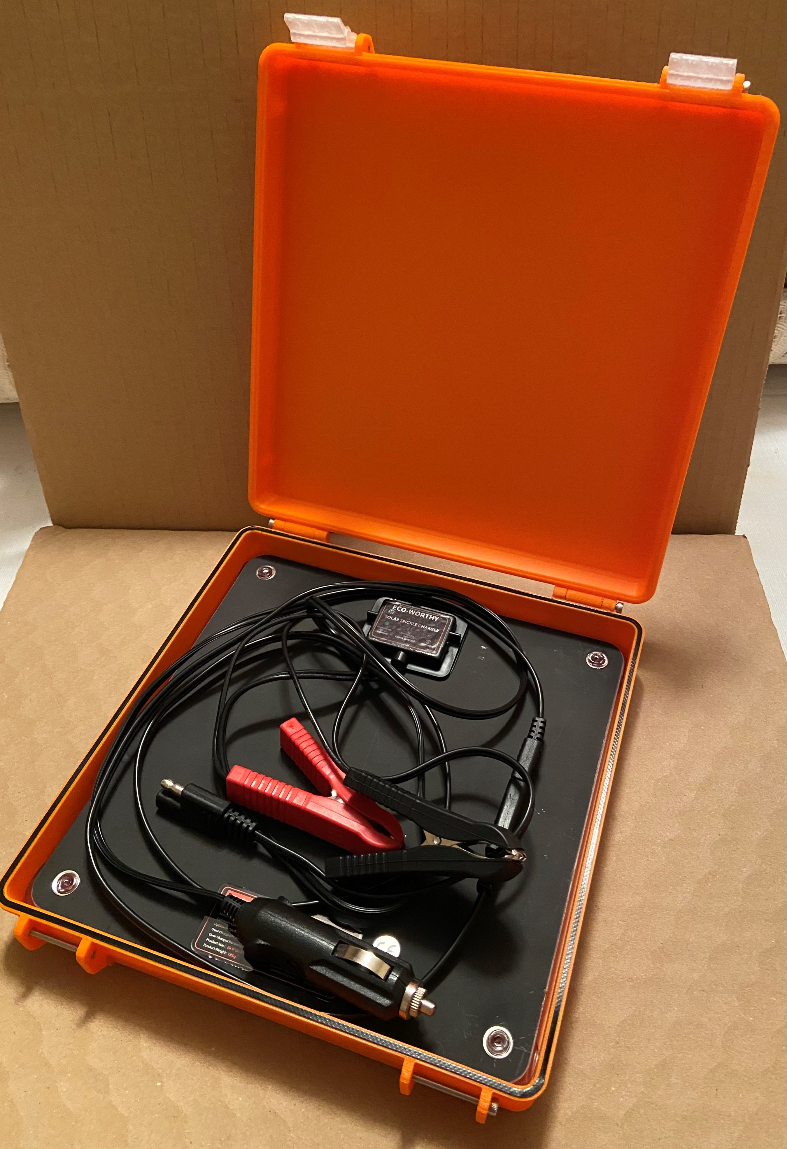 Eco-Worthy 5 watt solar charger rugged box