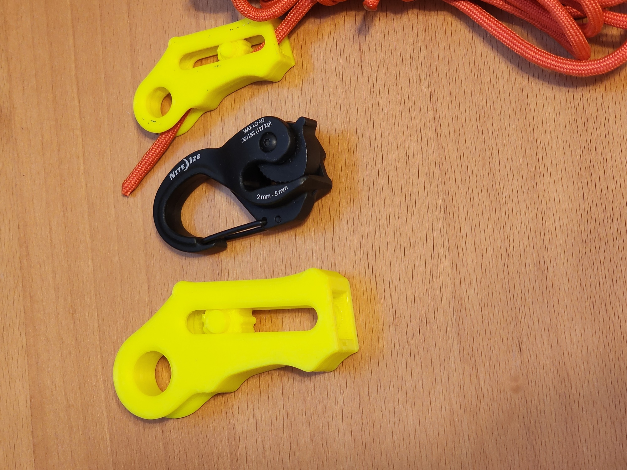 Print-in-place Automatic Rope Tensioner