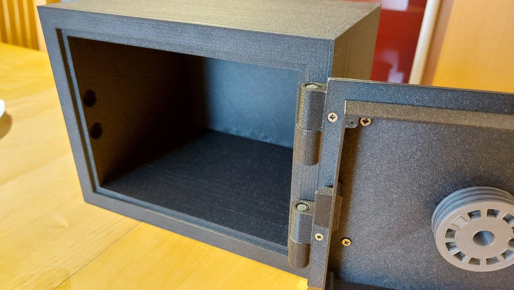 Miniatura 4 do modelo 3D Combination Safe