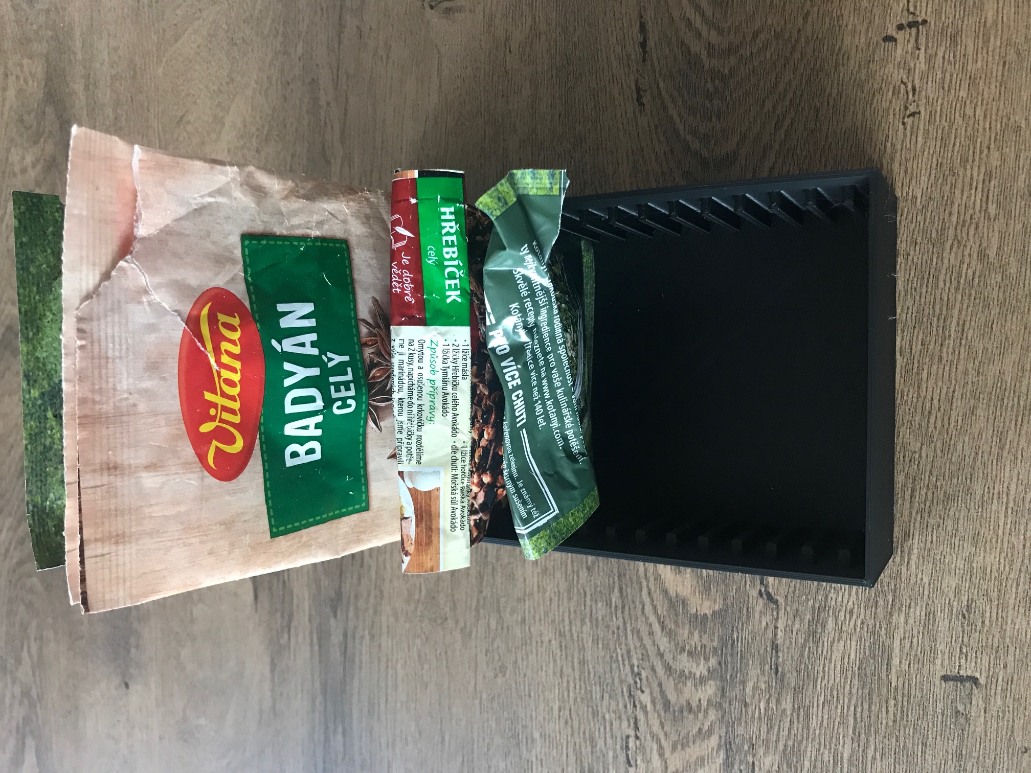 Spice Sack Organizer