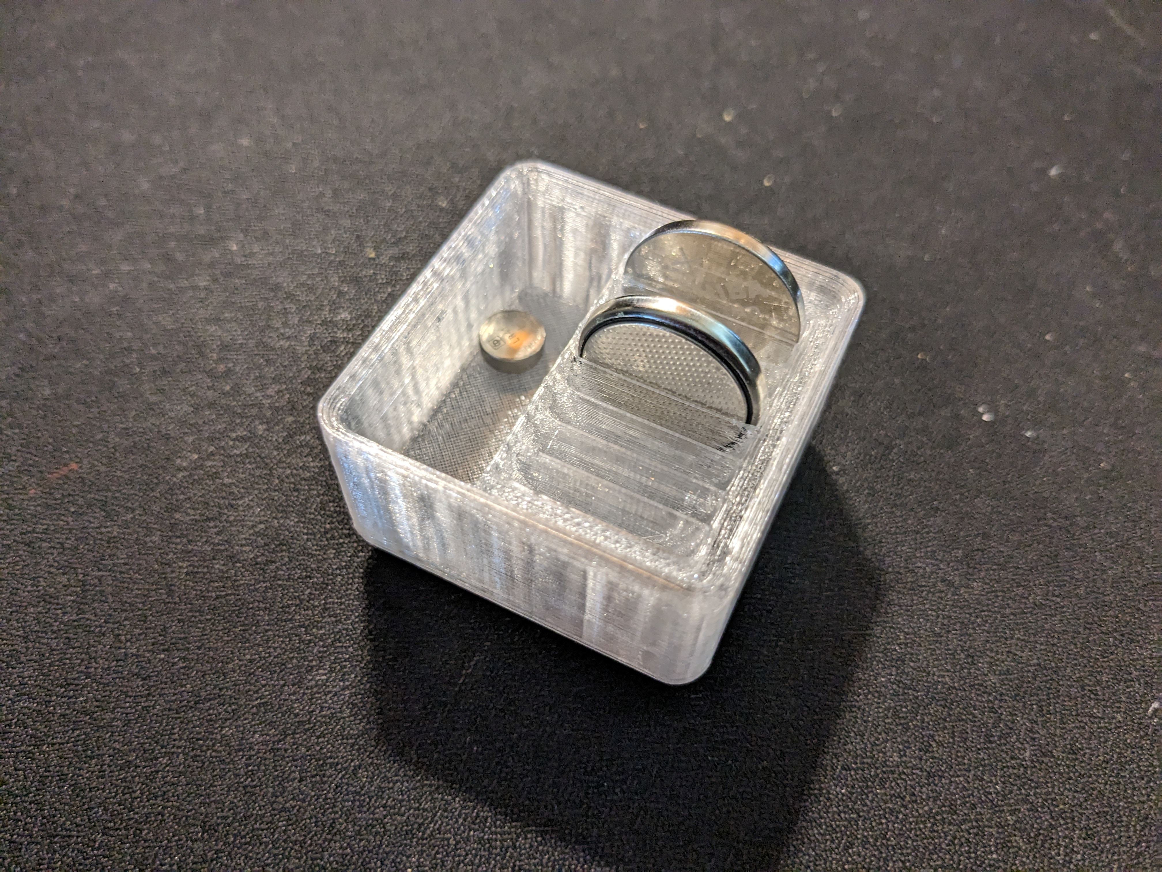 Gridfinity Battery CR2032 holder with hole 3D model thumbnail