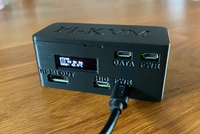 PiKVM Zero Case for CSI-Bridge + OLED display + Power/USB-Splitter