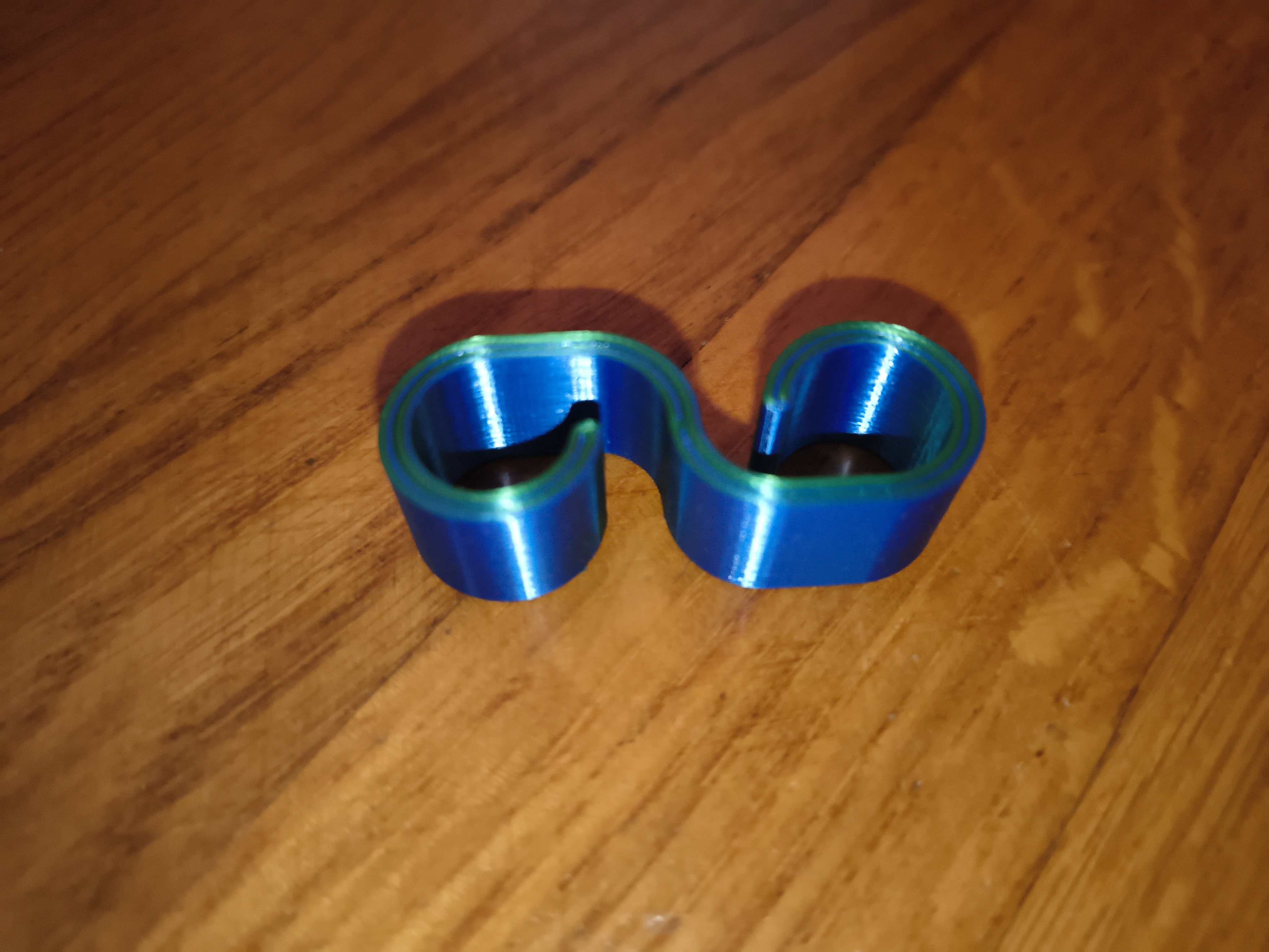 Miniatura 2 do modelo 3D Cable clip (parametric)