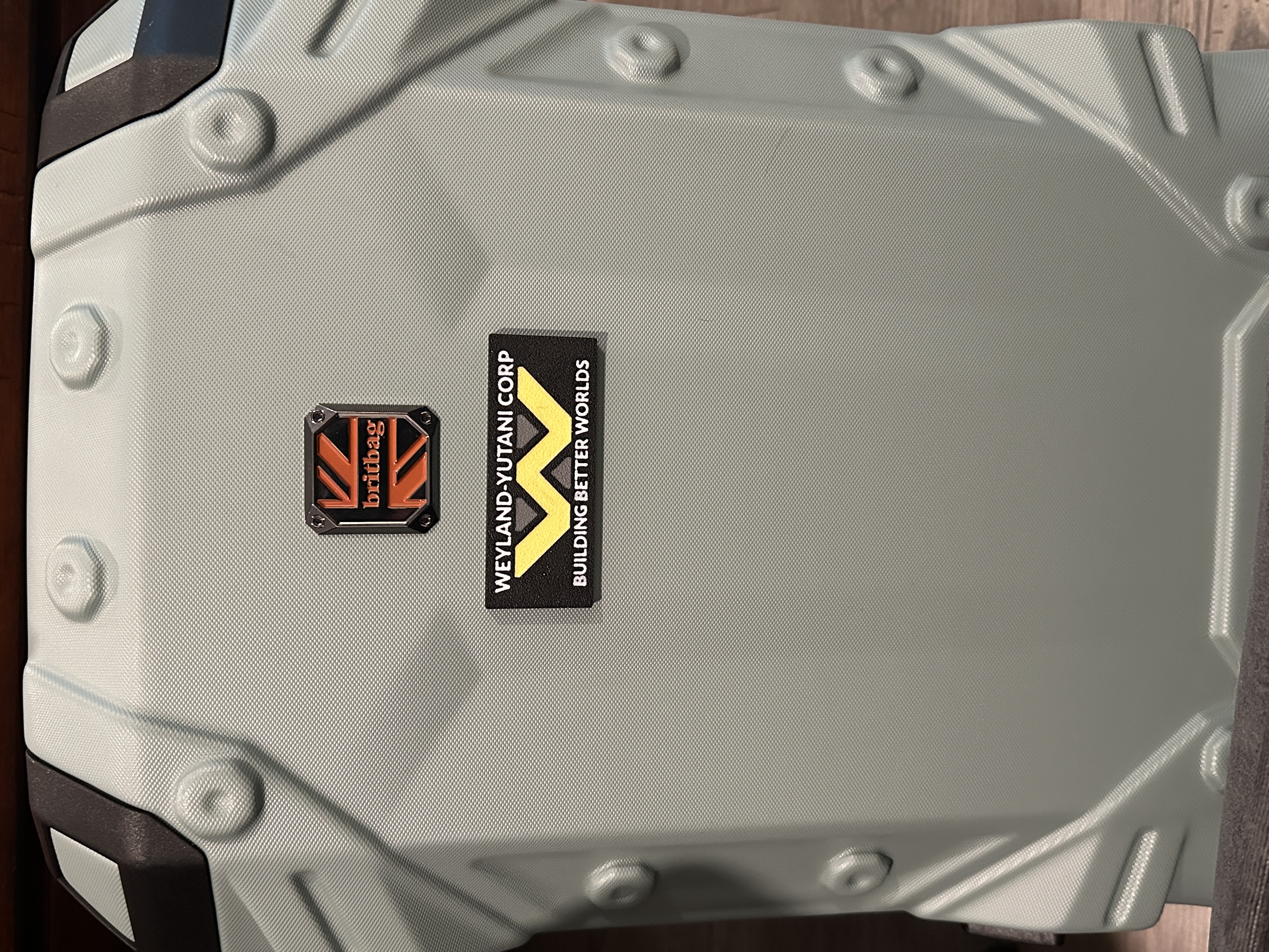 Sci-Fi themed badges — miniatura 6