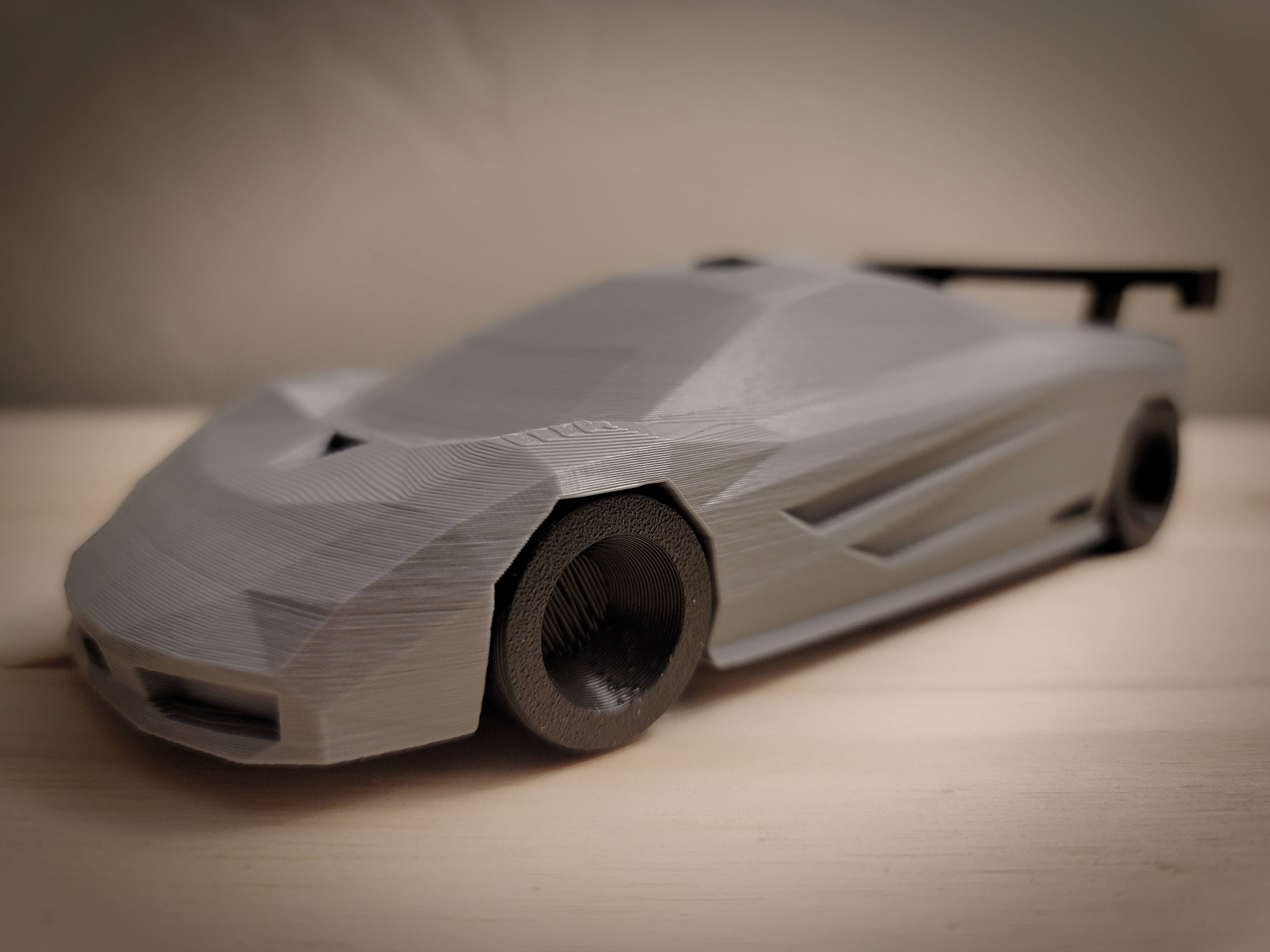 Low Poly McLaren F1 LM by Turtleman | Printables Store