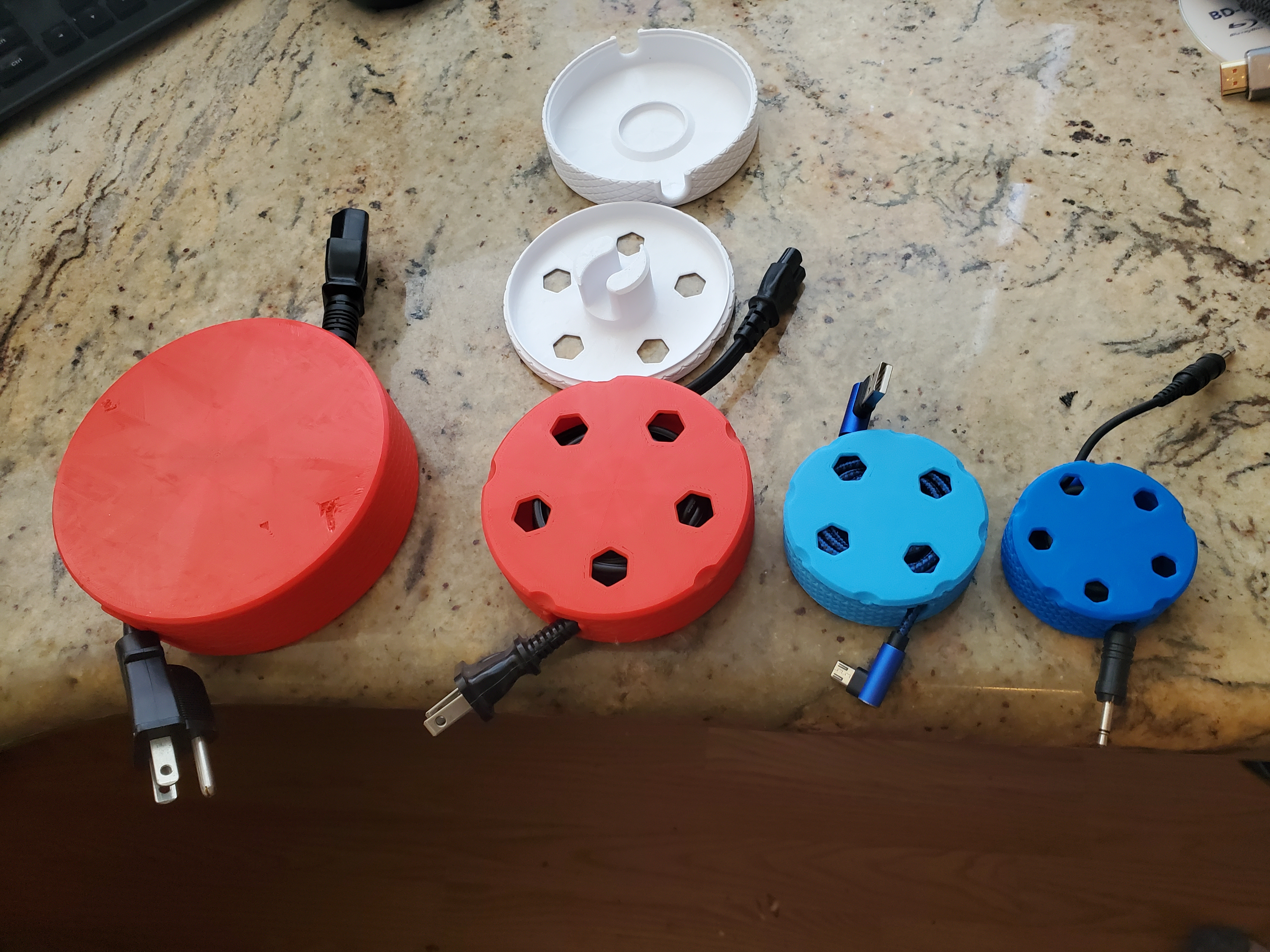 Miniatura 2 do modelo 3D cable rollers
