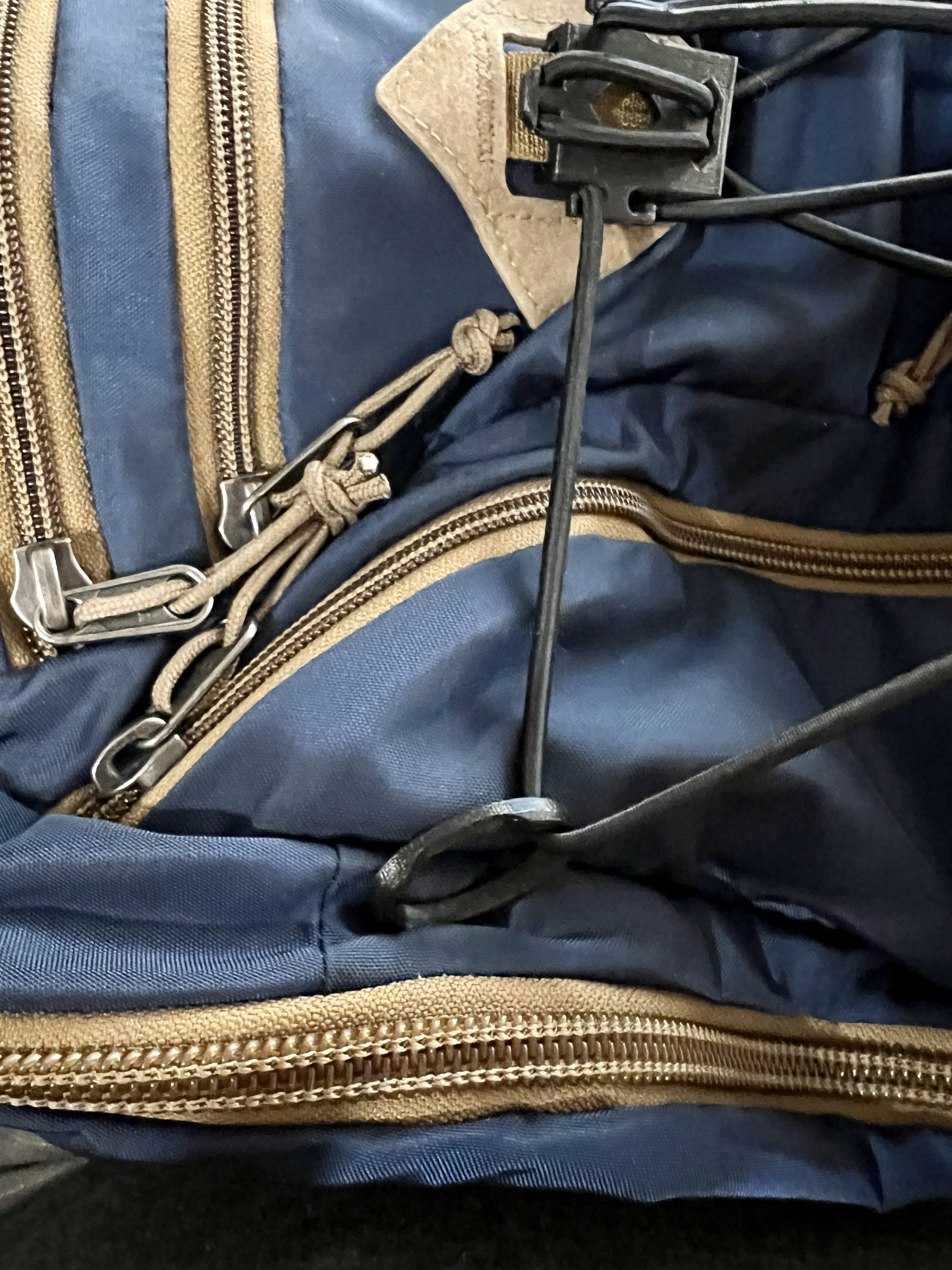 Attach Point - Connect bungee/shockcord/paracord to backpack