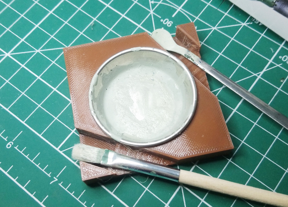 Model Paint Tray Holder by Lali3d Download free STL model