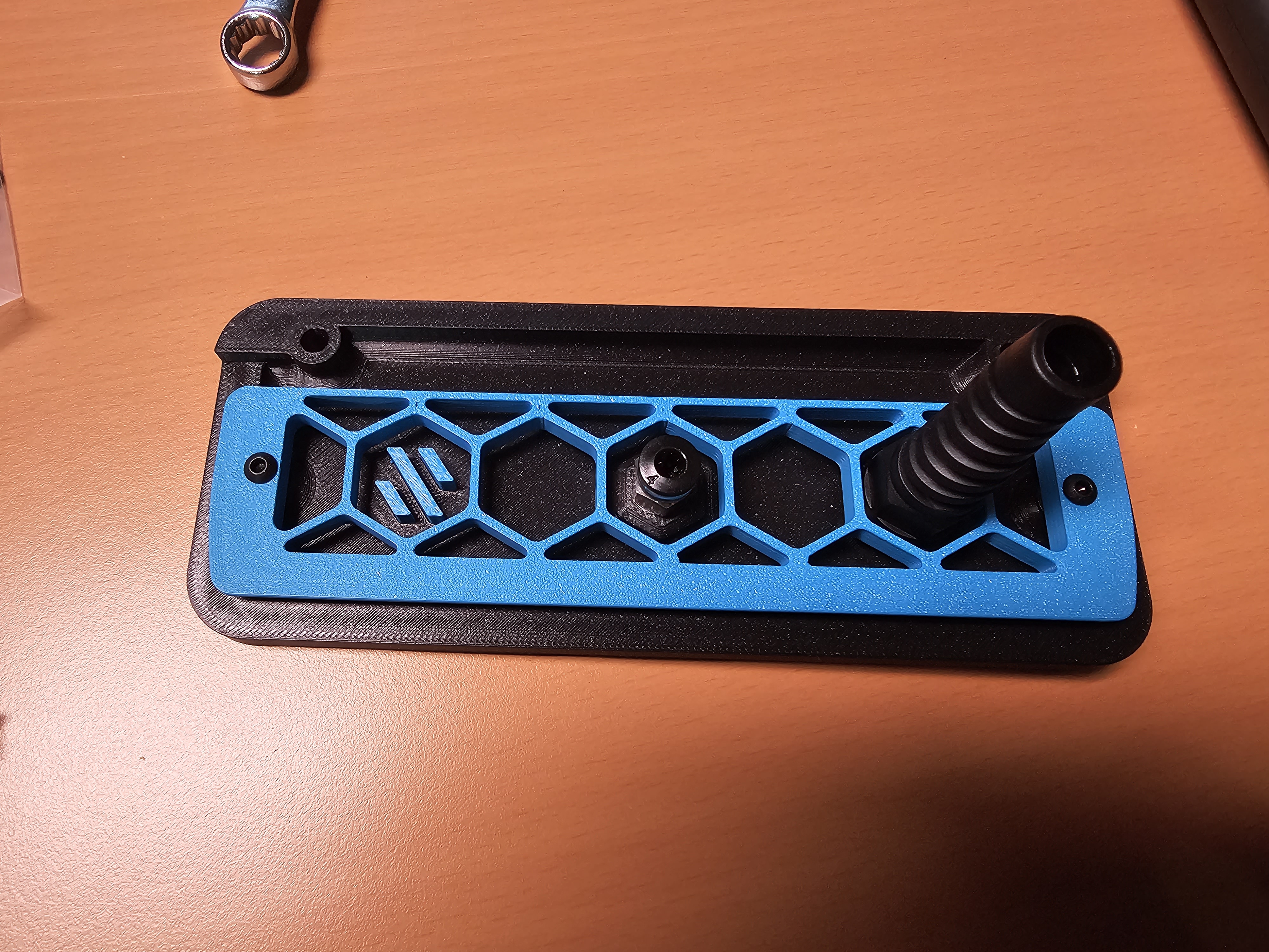 Voron 2.4 exhaust cover CAN PG7 M10 bowden remix with logo
