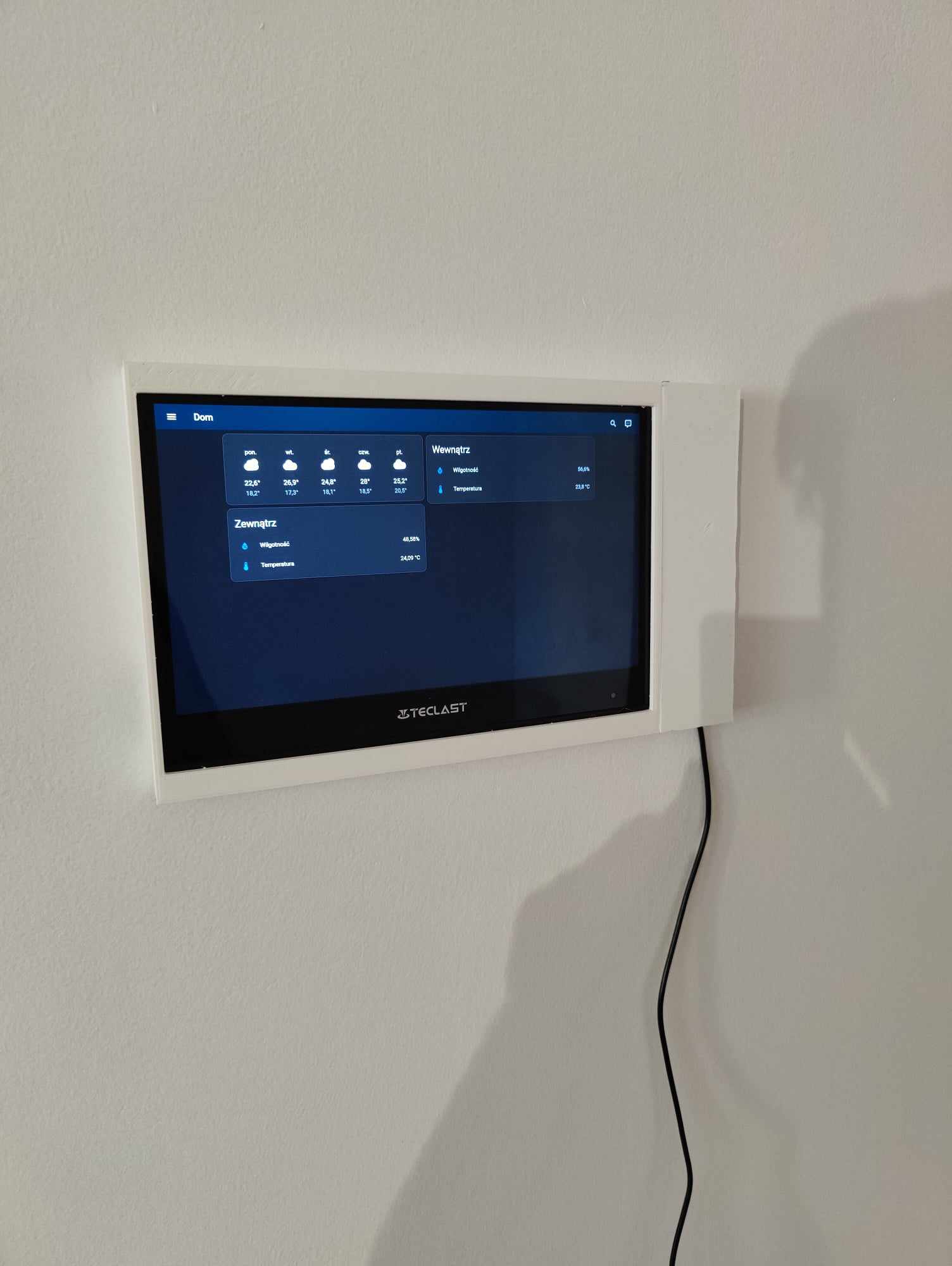 Teclast F5 wall mount