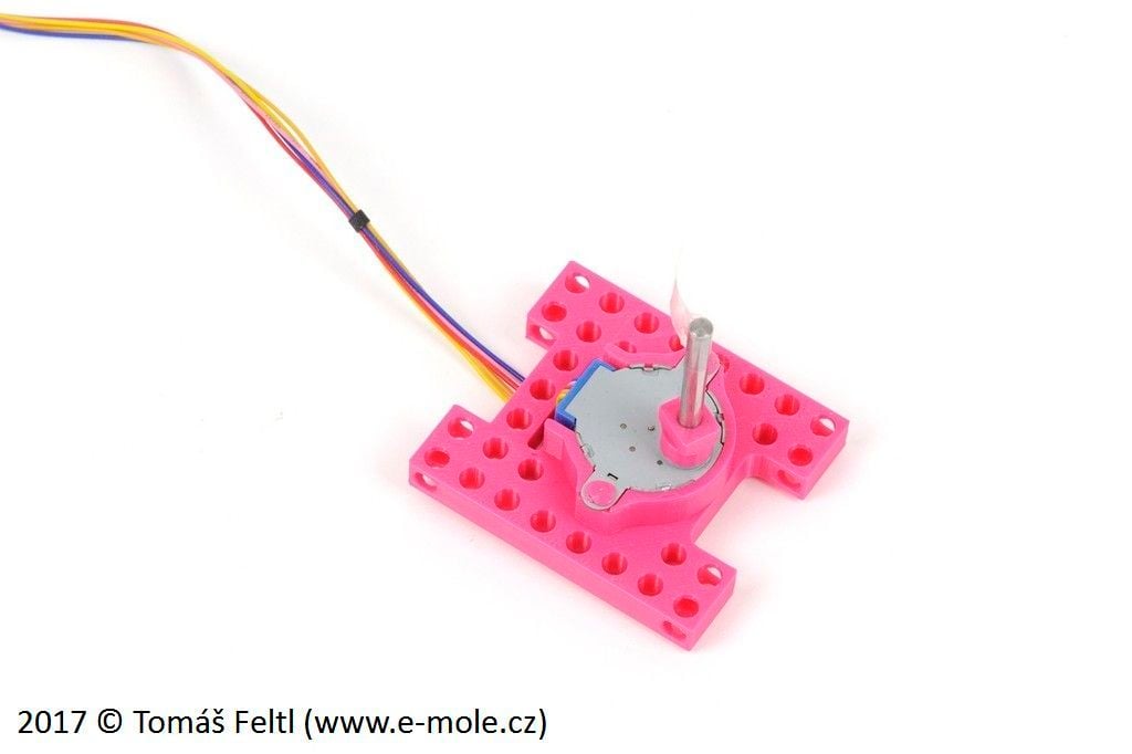 m-Bitbeam: Small stepper mount