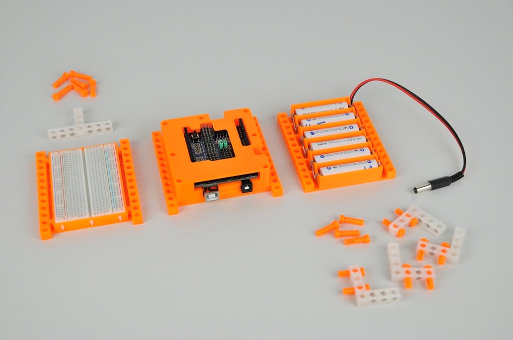 Arduino UNO R3 clone + Bitbeam case