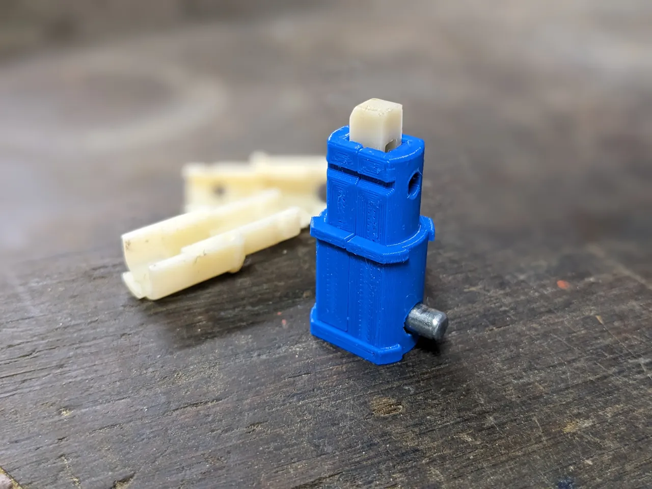 カートリッジ3DHIFU Luggage Handle Lock Fix by scenek | Download free STL model
