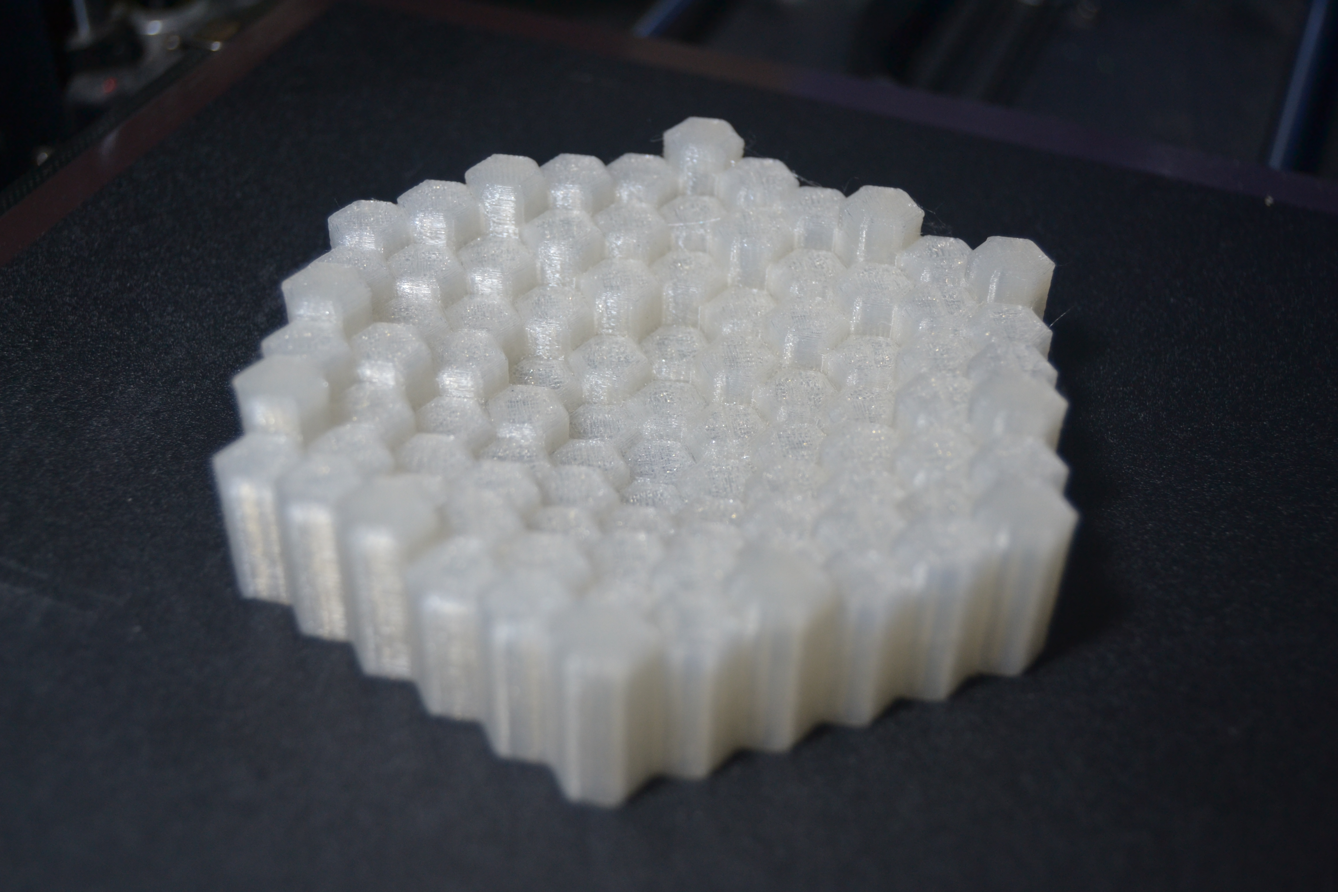 Hexagonal plate container(not practical at all!!!)