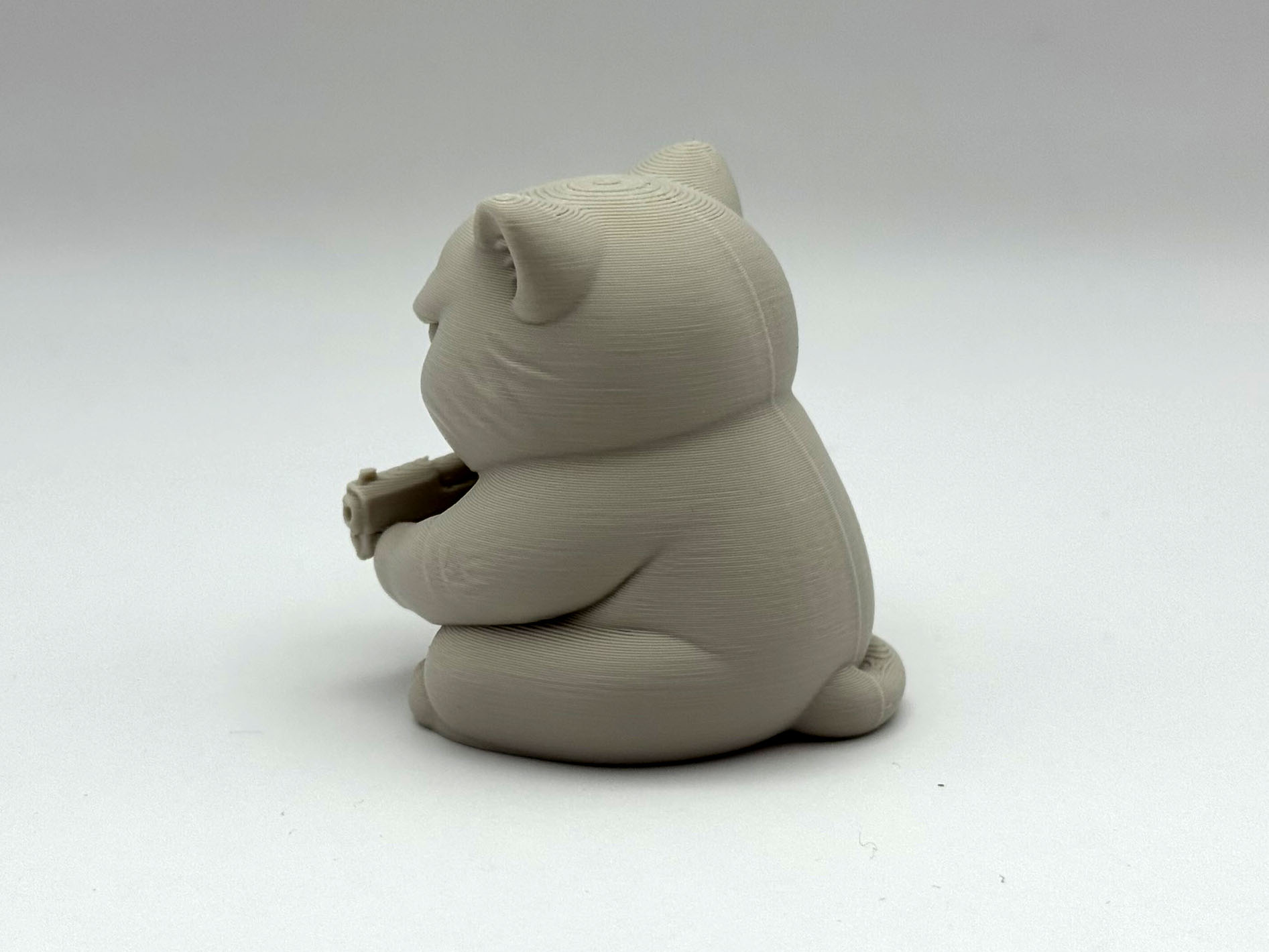 Miniatura 4 do modelo 3D Grumpy Cat with a Gun