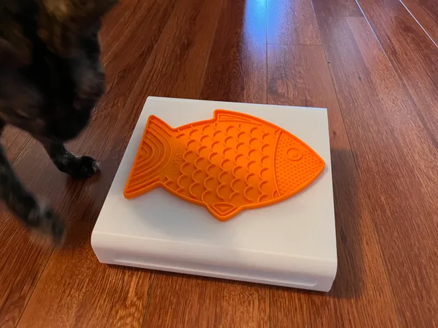 Cat Food Stand