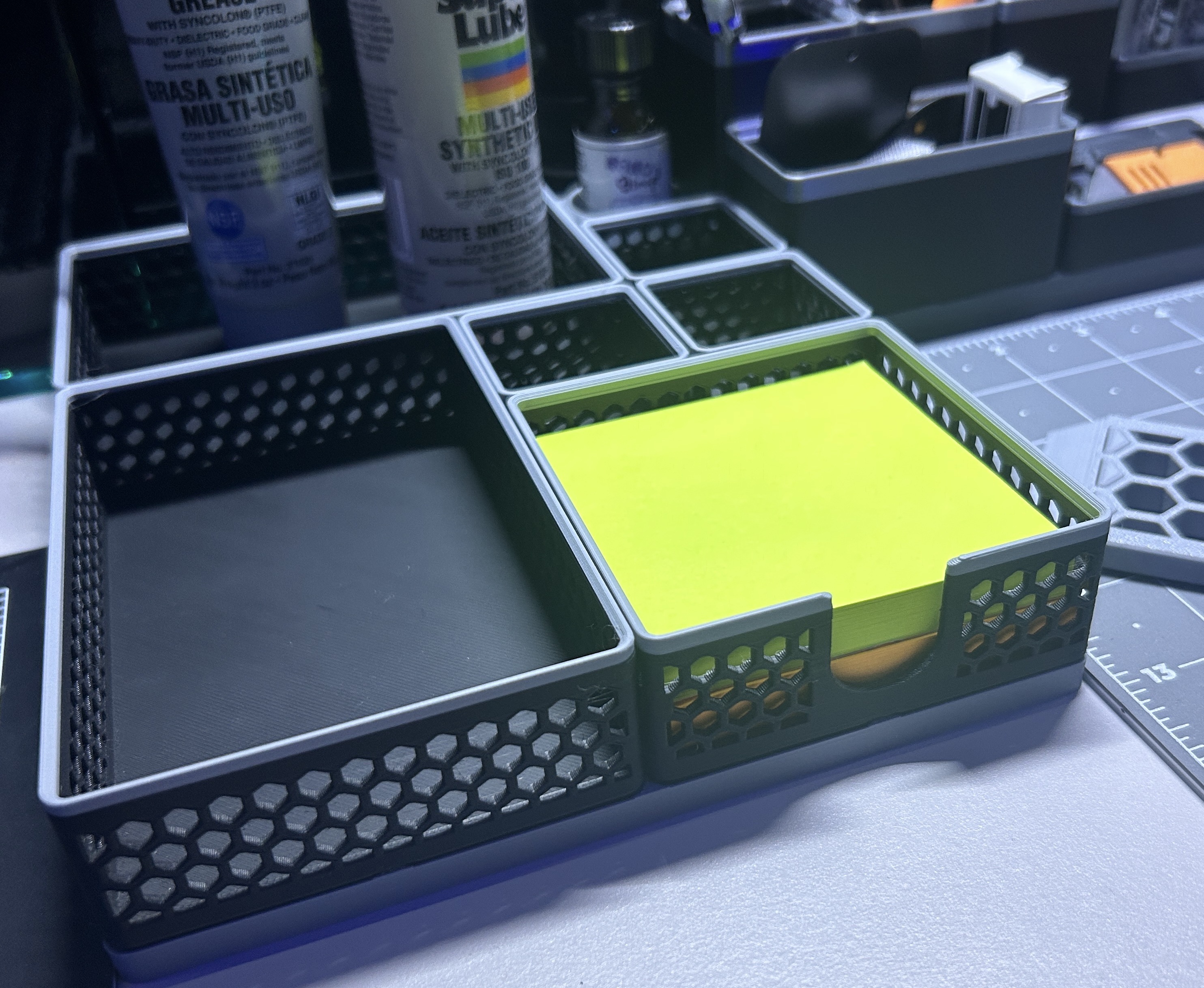 Hex Sticky Note Gridfinity 2x2x5 by K2_Kevin Download free STL model