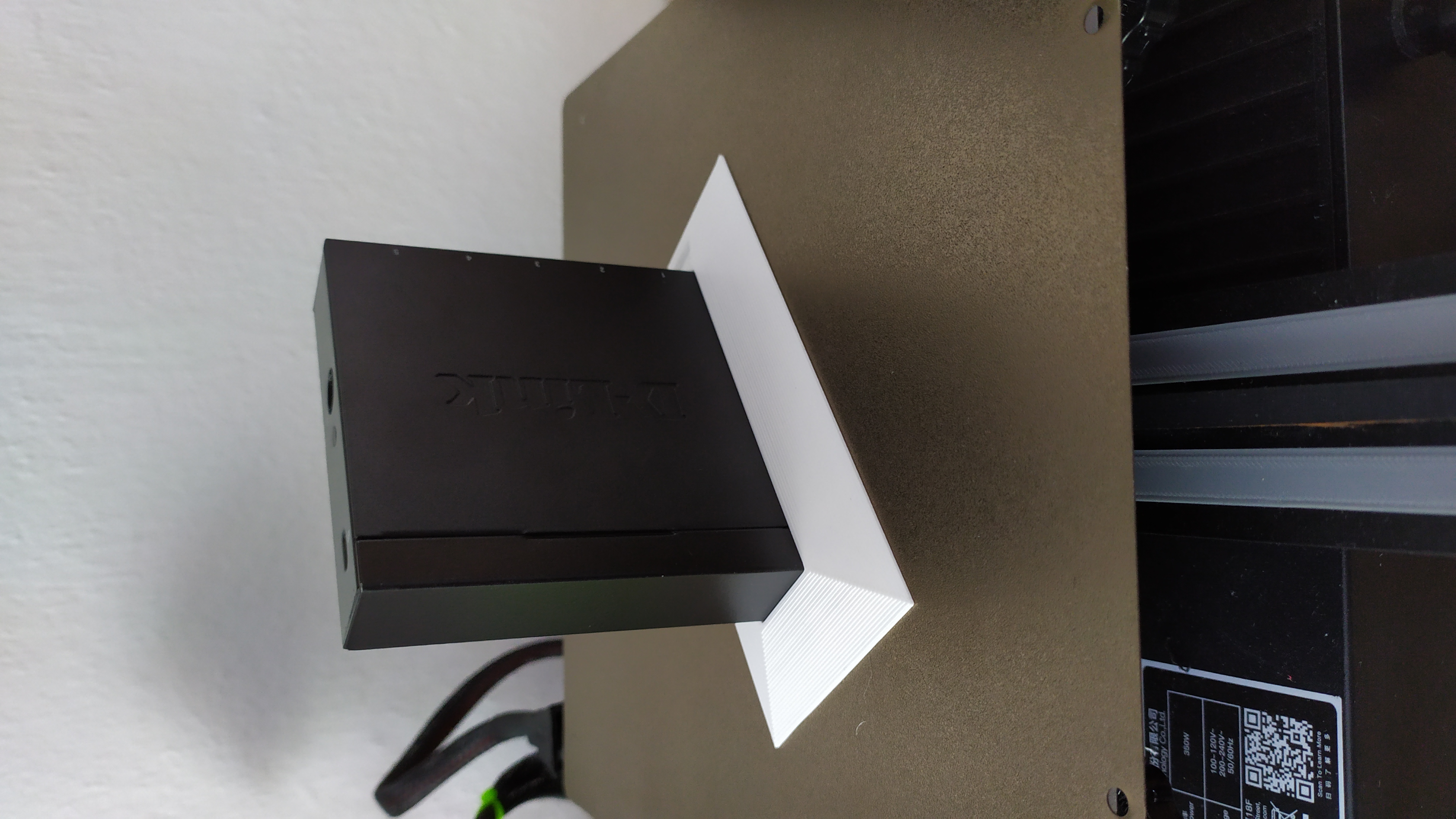 D-link DGS-105 Vertical holder