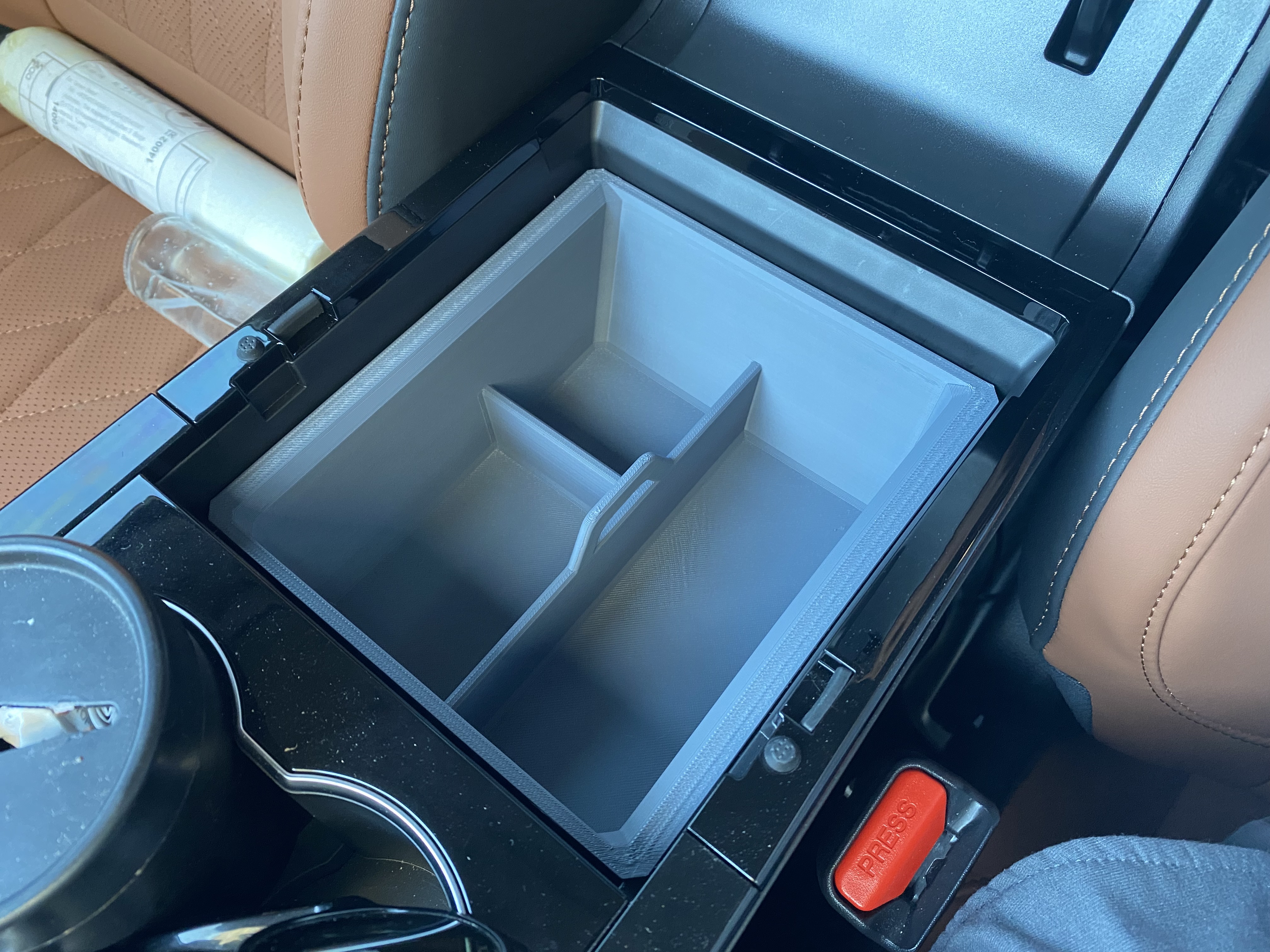 Chery Tiggo 8 Storage Box
