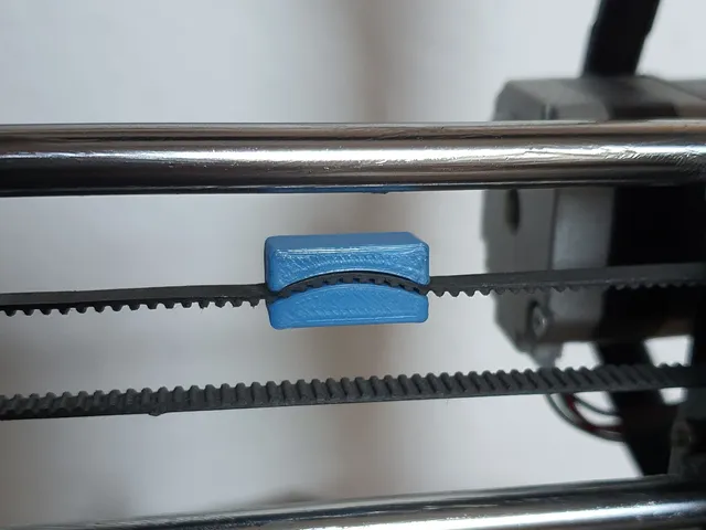 Riemenspanner / Belt tensioner