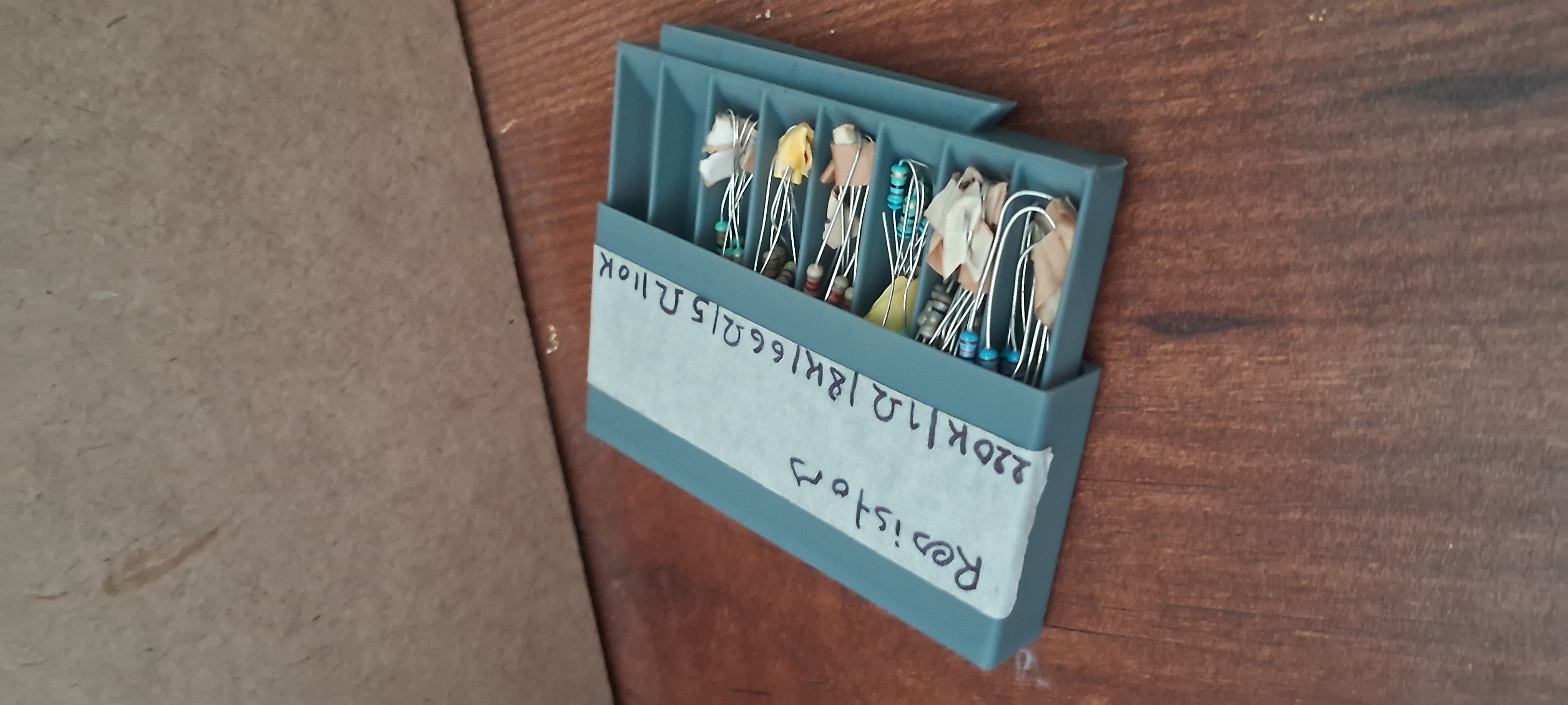 Resistor Organizer — miniatura 3