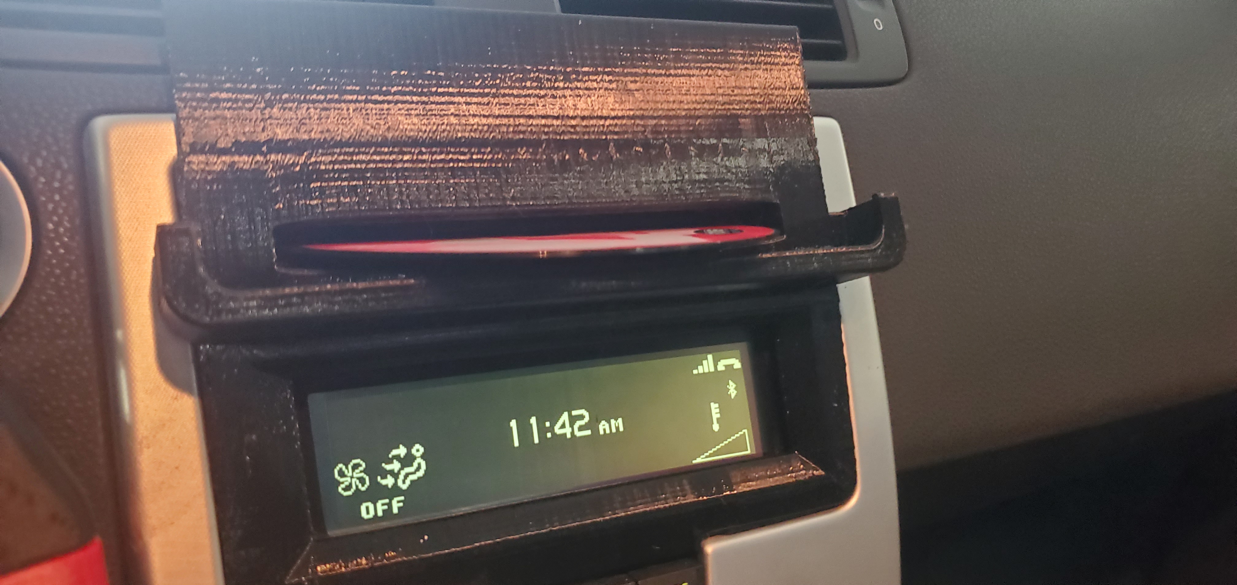 Volvo C30/S40/V50 Phone Holder with CD Slot