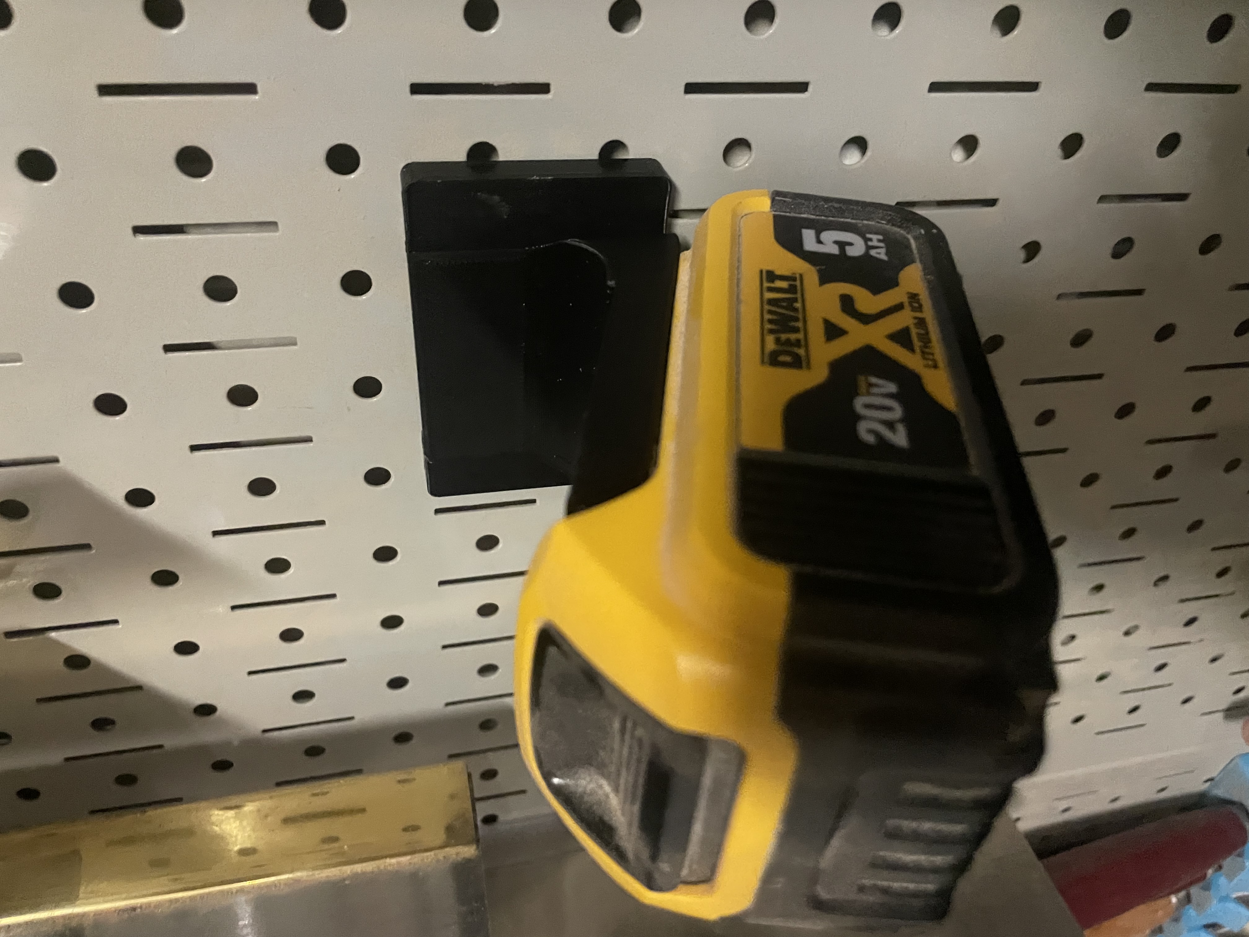 Wall Control Dewalt 20V battery holder