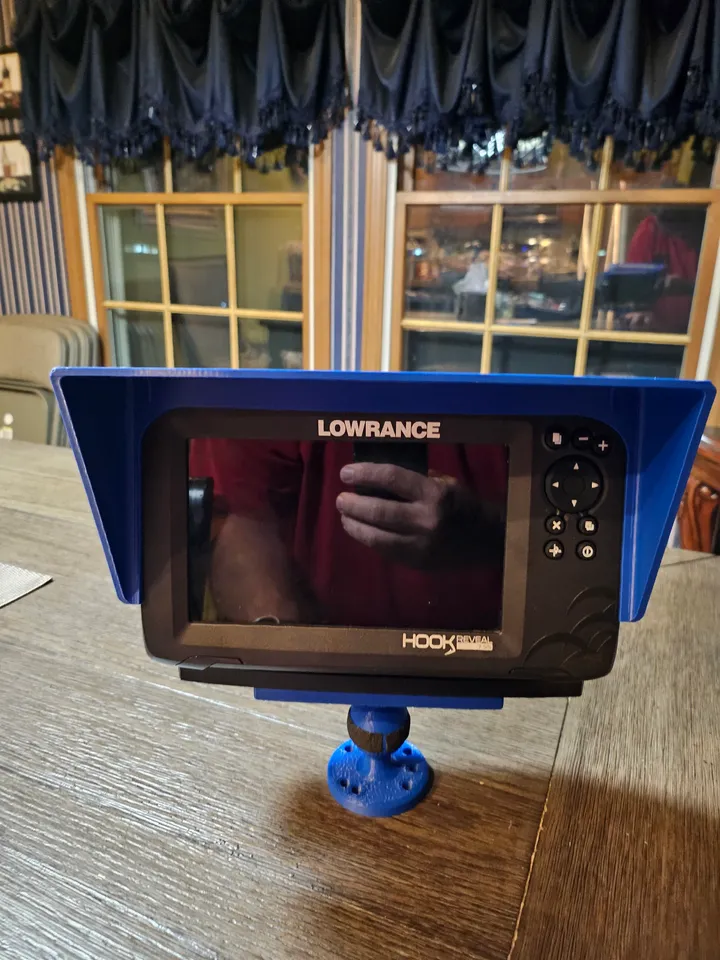 Lowrance Hook 7 Reveal Sunshade by Jeffrey Smith, Download free STL model