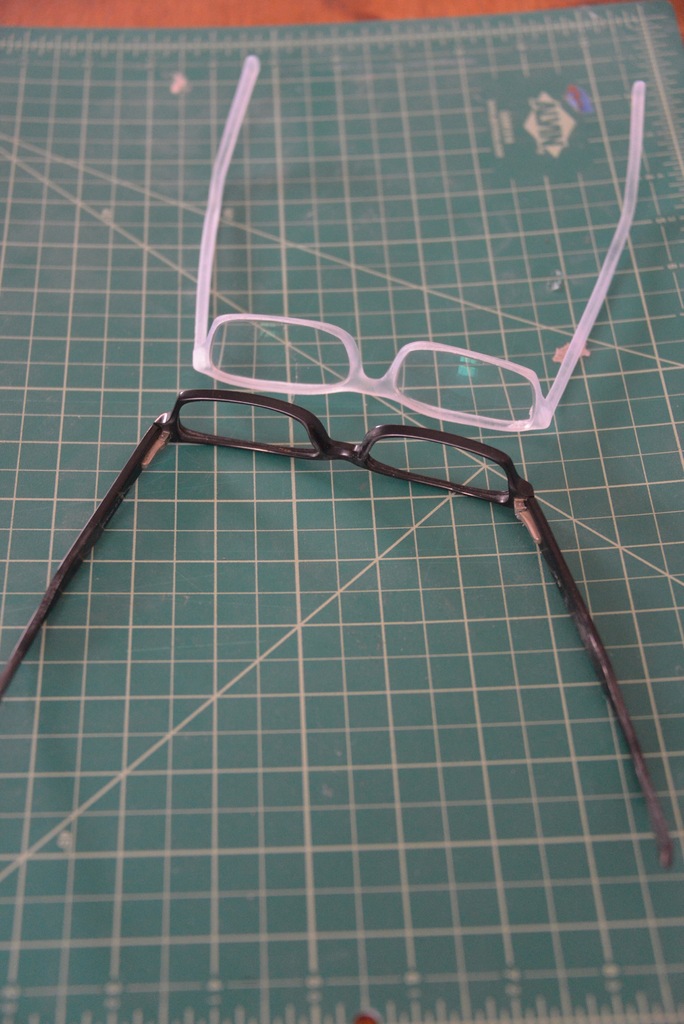Miniatura 3 do modelo 3D Replacement glasses
