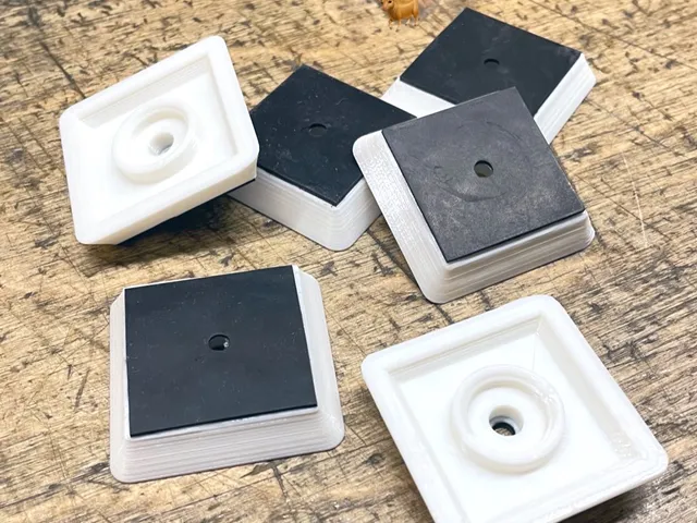 Quick release plate / Schnellwechselplatte (42x42mm) für Cullmann Stative