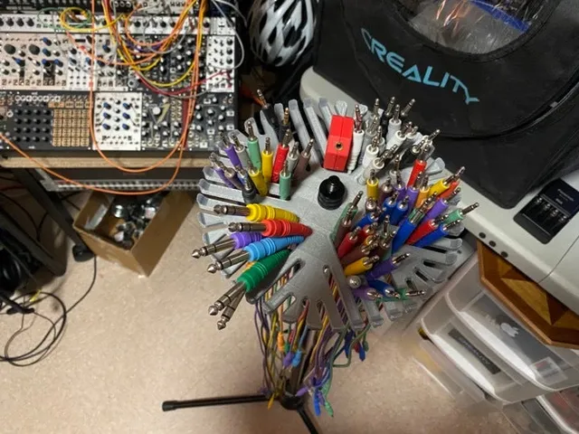 Not-A-Snowflake - 3.5mm Eurorack Patch Cable Organizer/Stand