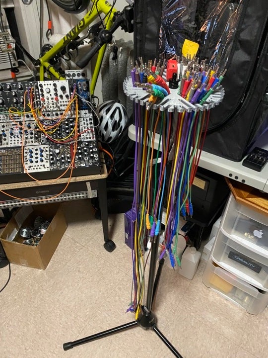 NotASnowflake 3.5mm Eurorack Patch Cable Organizer/Stand by