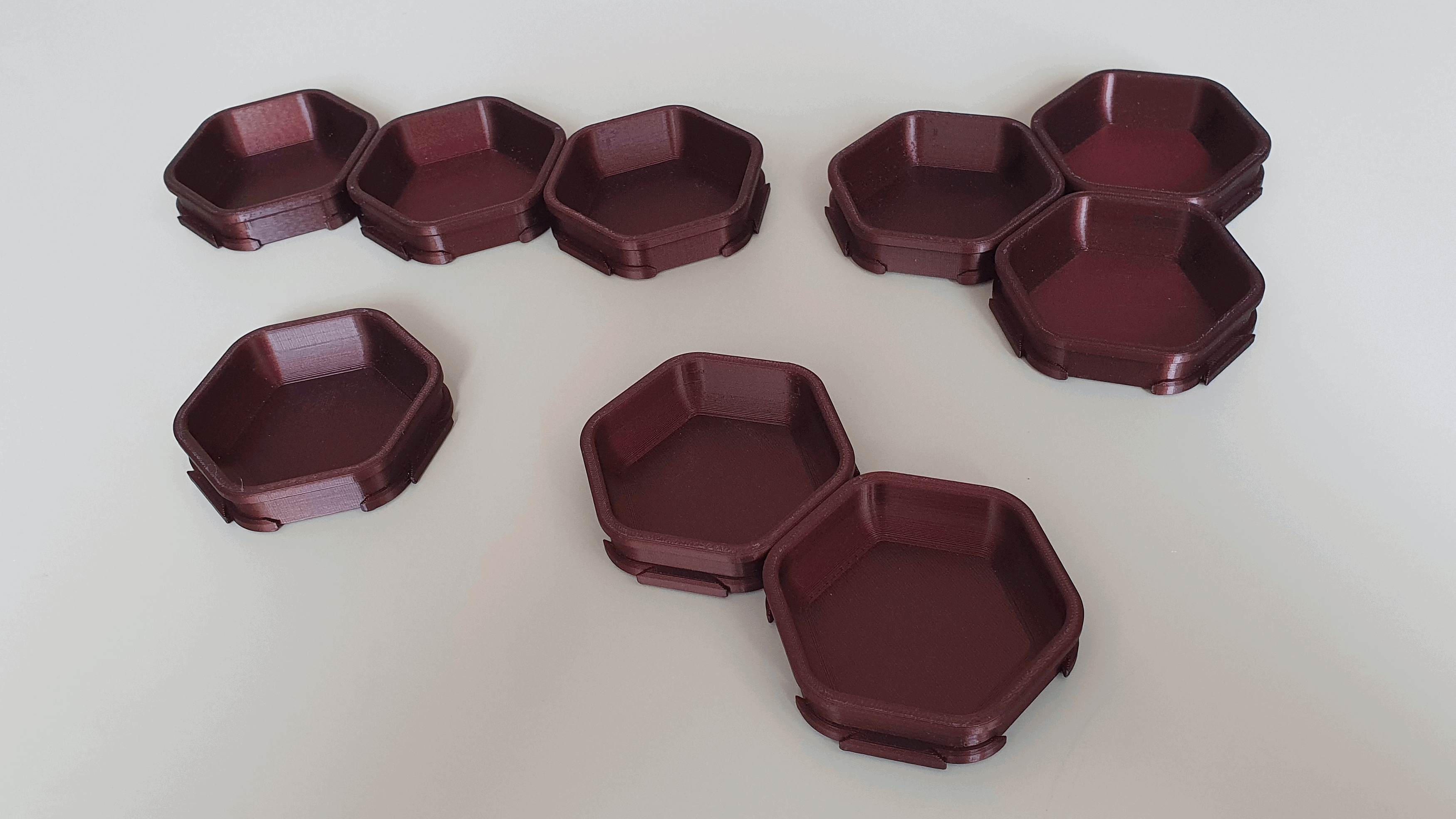Miniatura 2 do modelo 3D Interlockable Sorting Cups (now with Lids)