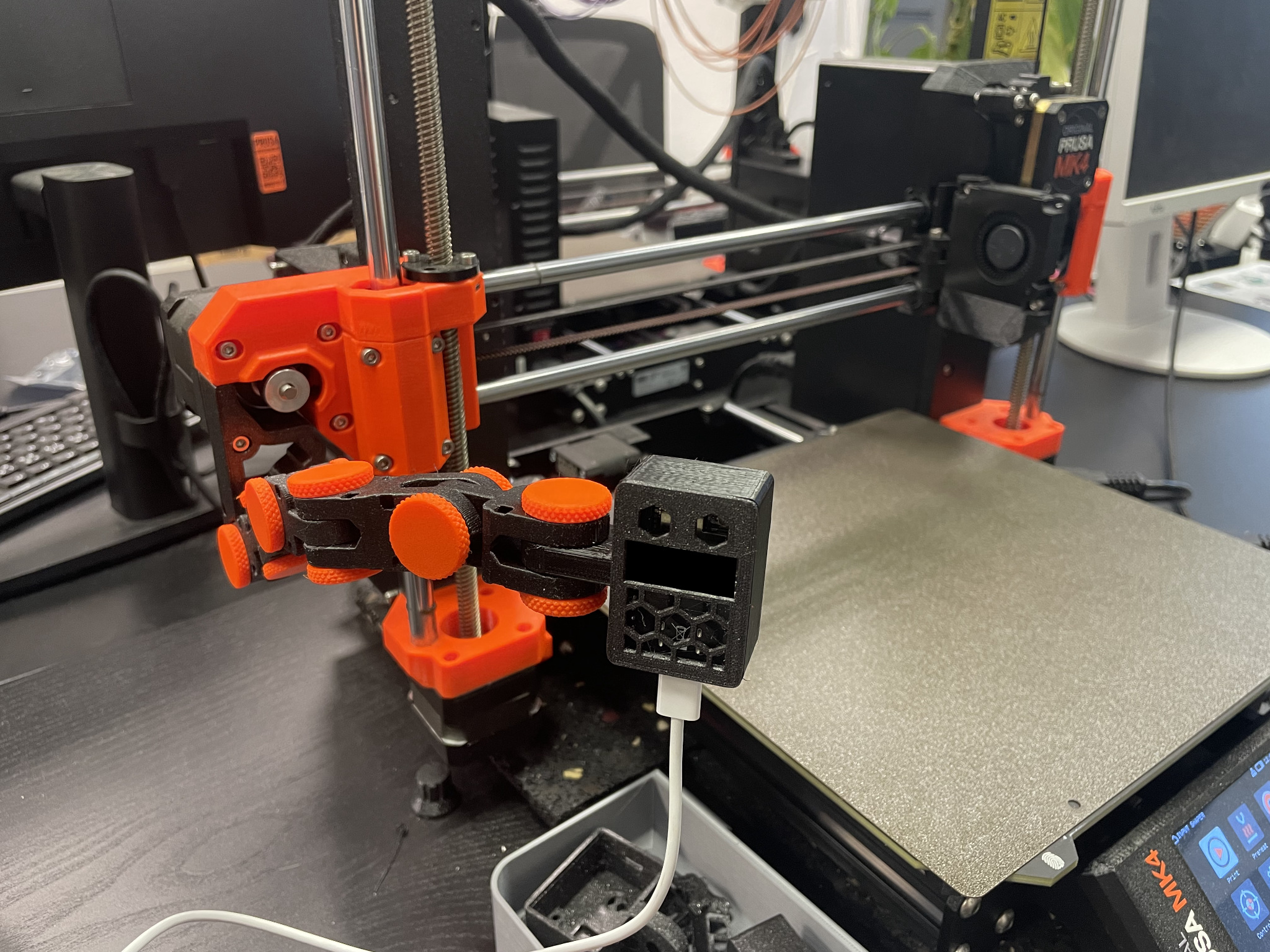 ESP32-Cam case for articulating arm by jsolon | Download free STL model ...