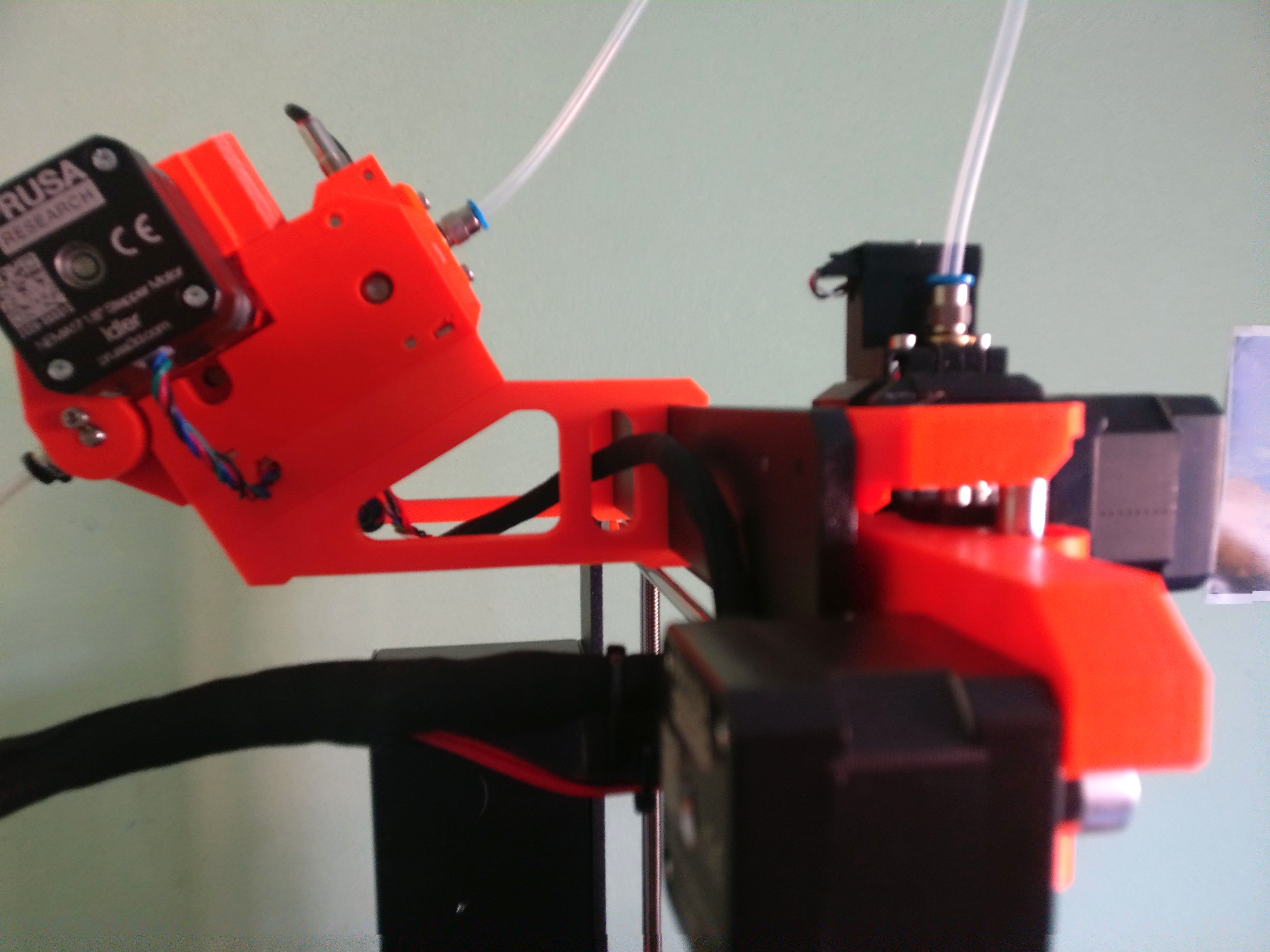 MMU2 frame holder von IzK Kostenloses STLModell herunterladen