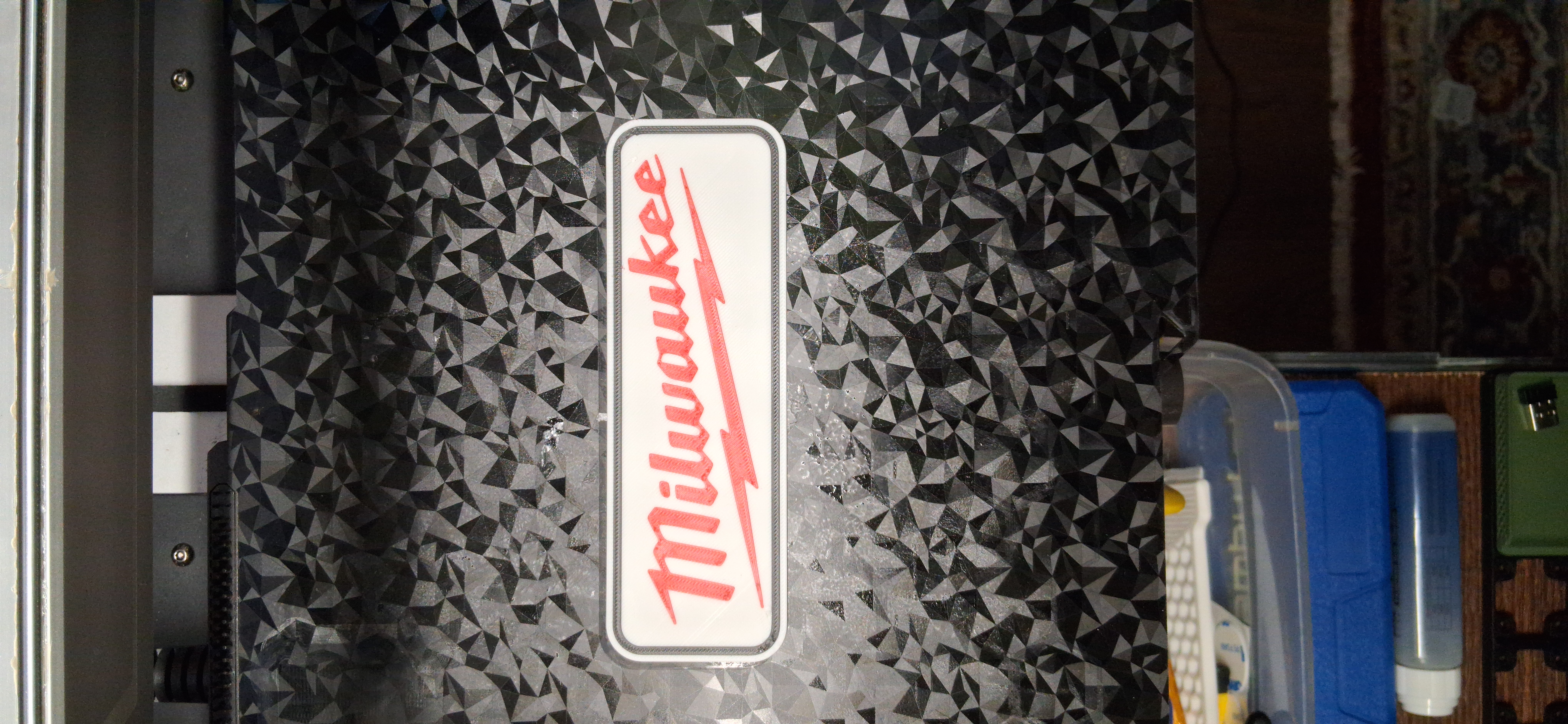 Milwaukee logo — miniatura 3