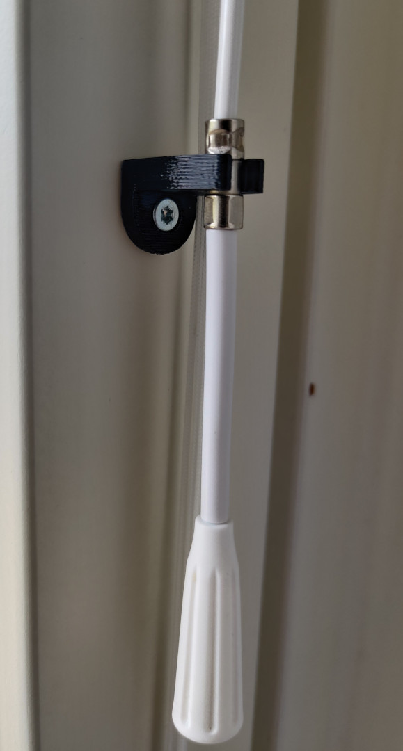 Window blind adjustment rod holder by potsi Download free STL model