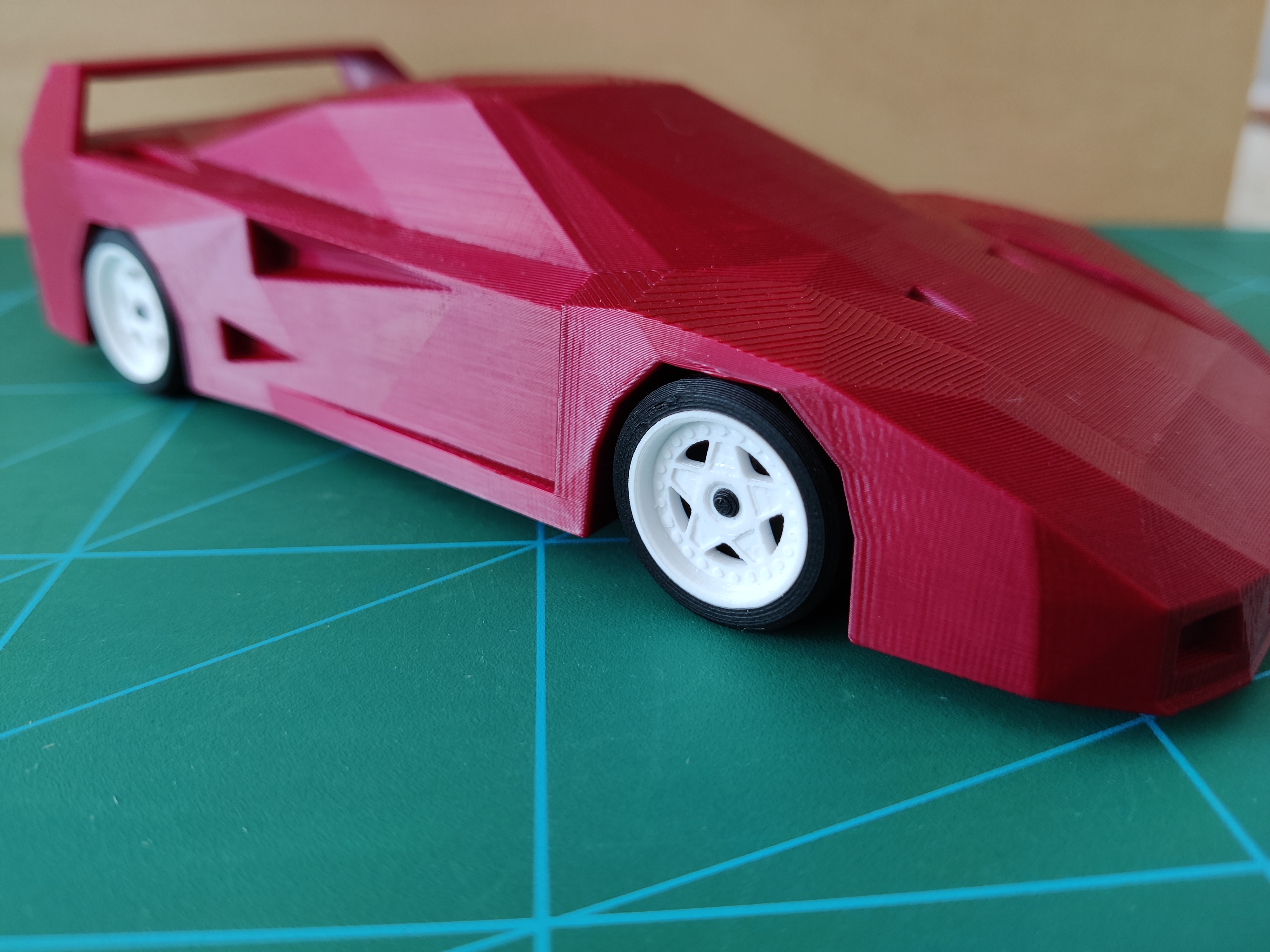 Low Poly Ferrari F40 Wheels - Remaster