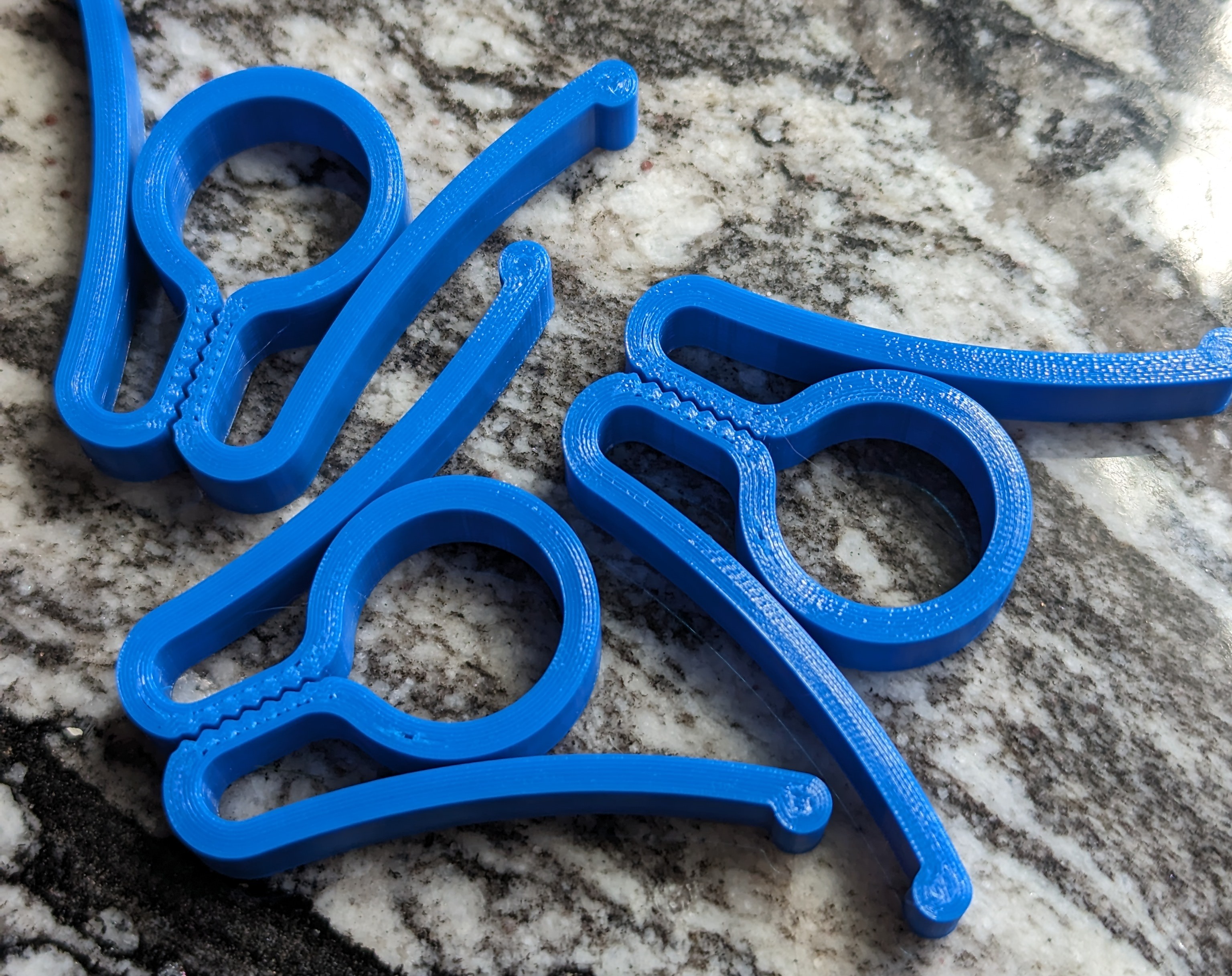 Minimalist Clothespin Chip-Clip v2