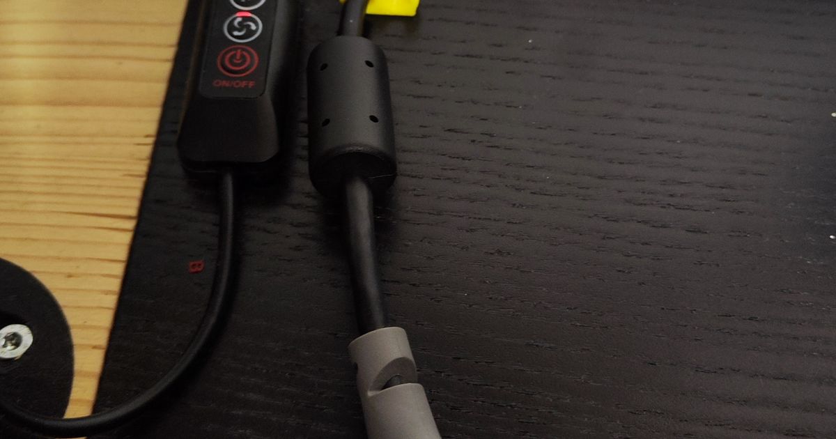 Cable holder HDMI LAN by Sebastian Schels Download free STL model