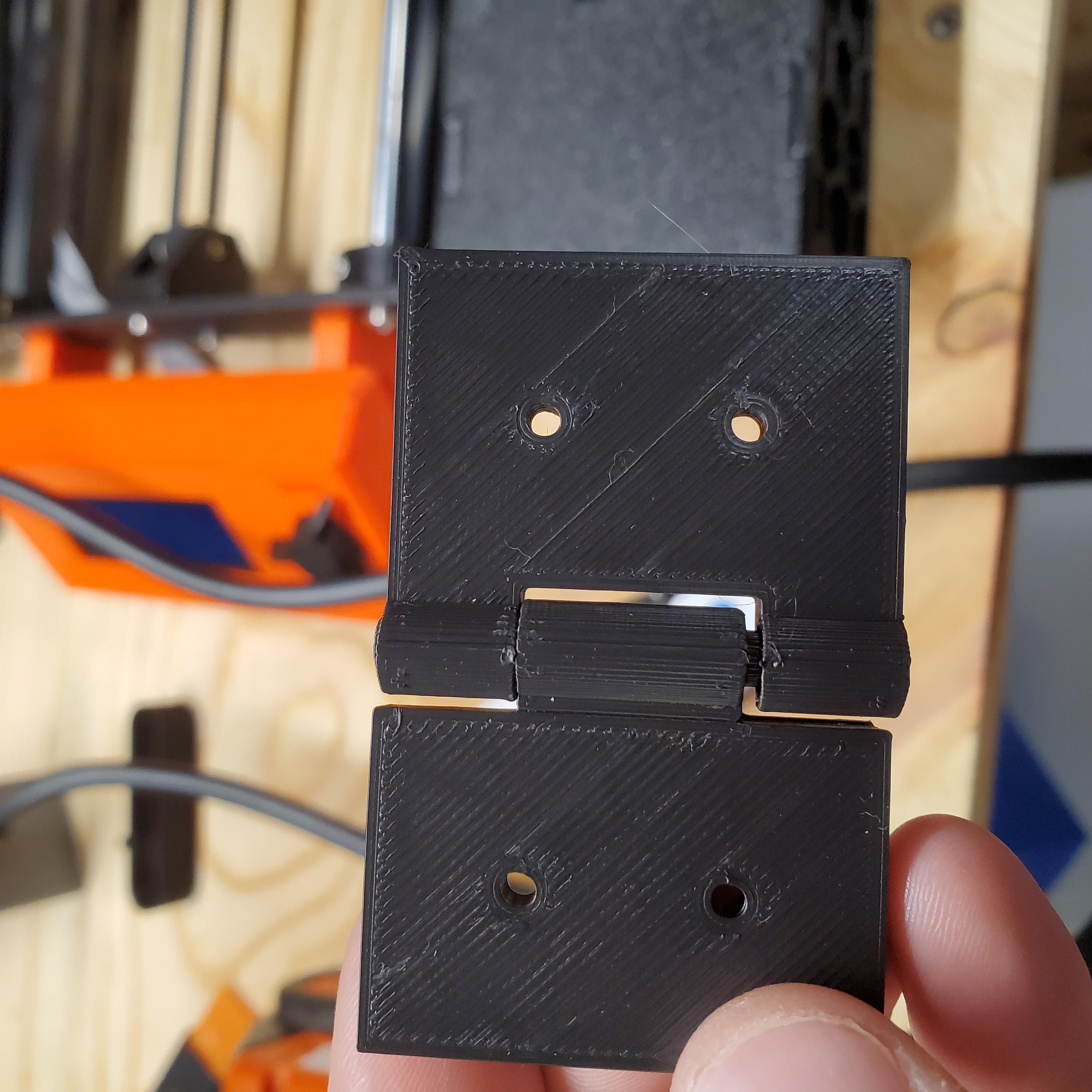 Print-in-place hinge