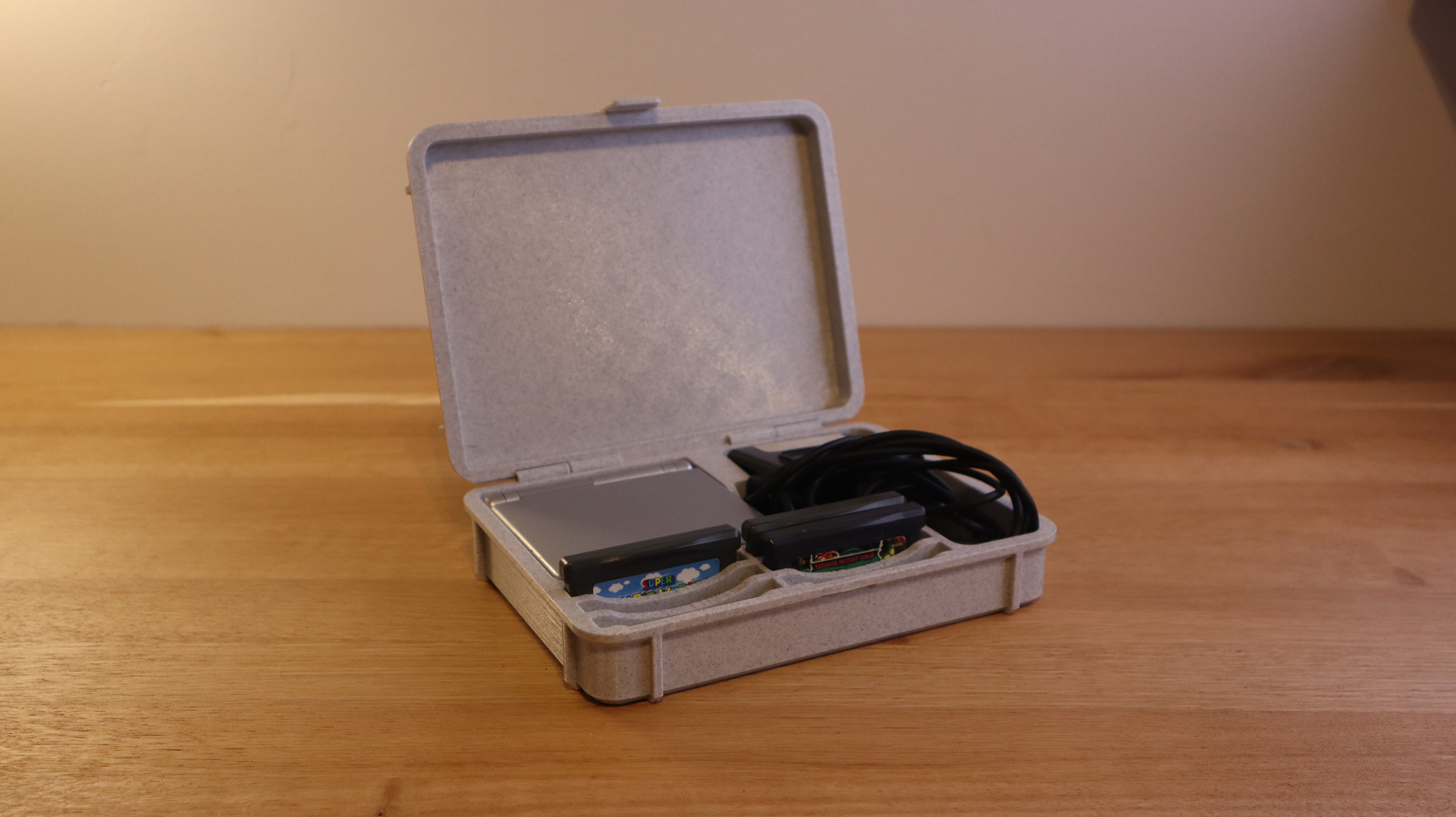 Gameboy Advance SP on-the-go - Rugged Box