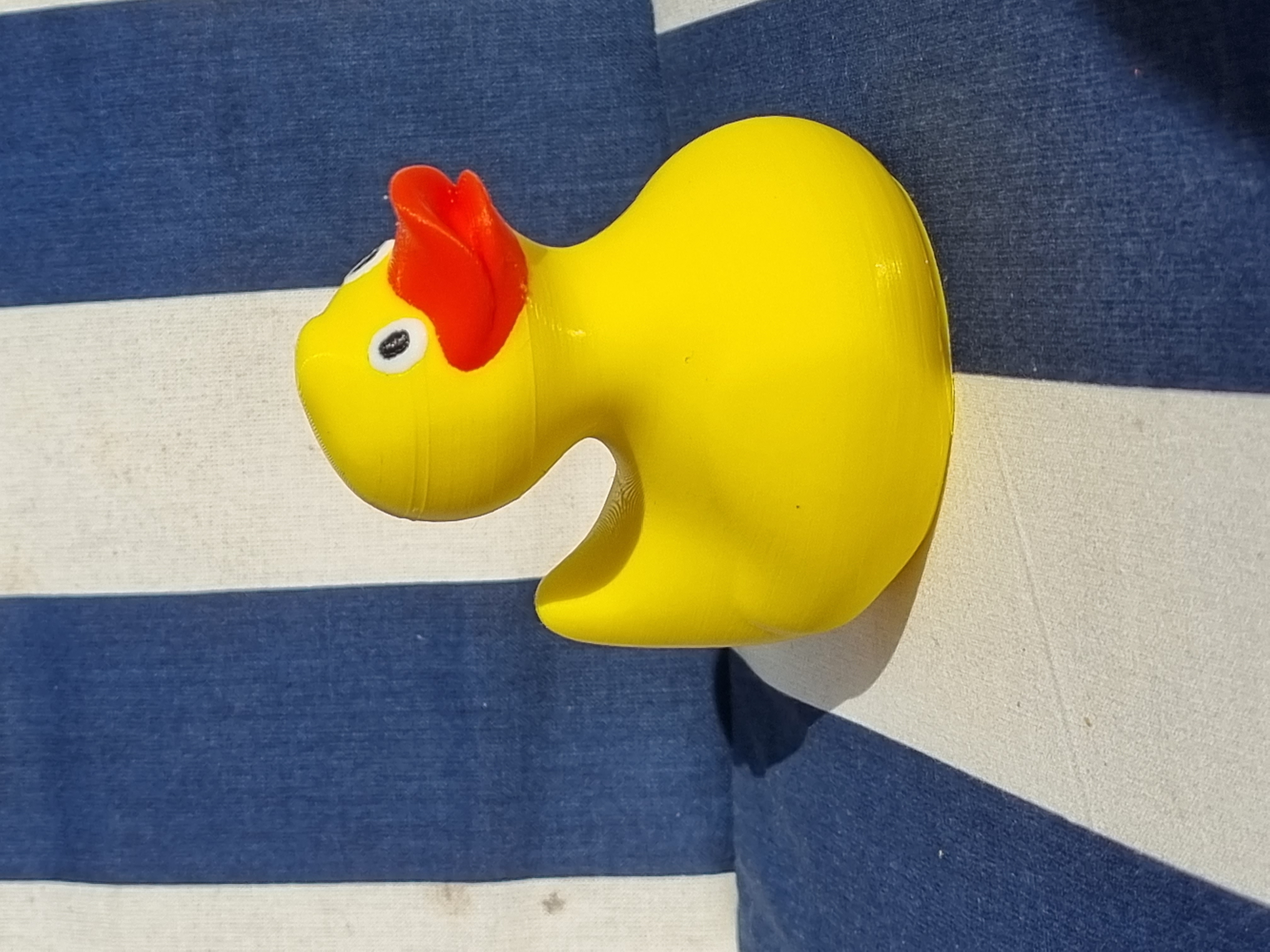 painted rubber ducky by Toxværd Download free STL model