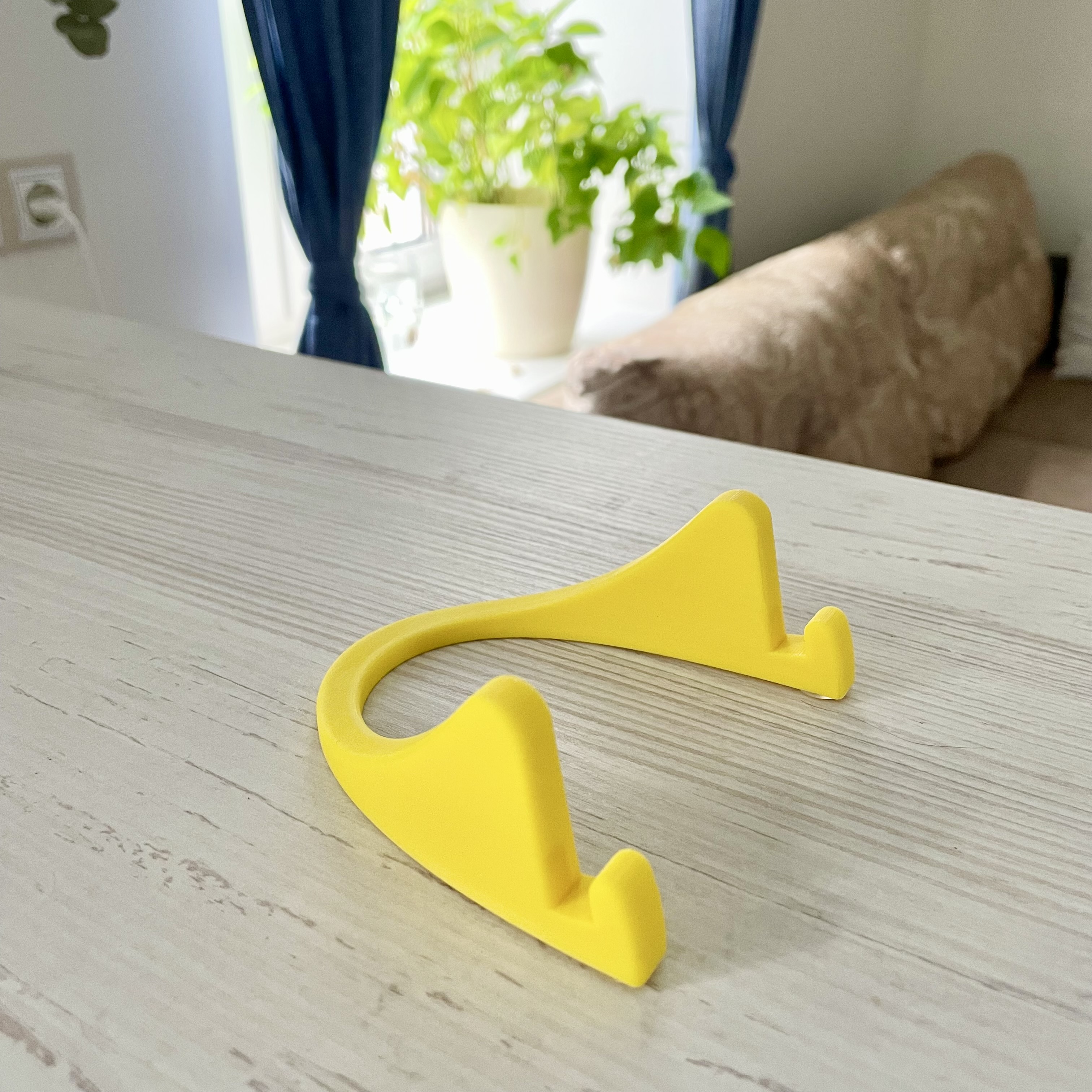 iPad Air simple steep stand