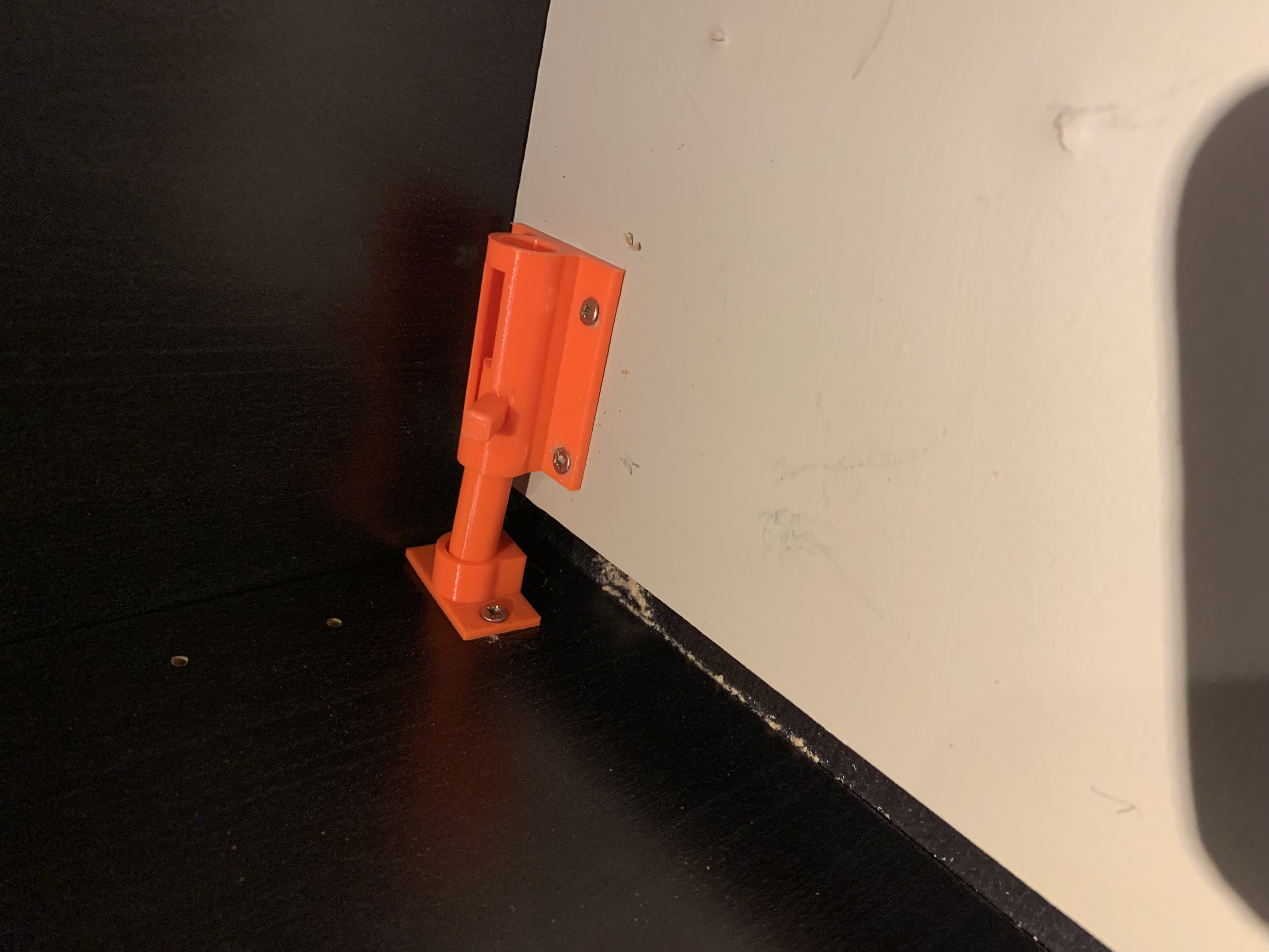 Miniatura 2 do modelo 3D Retaining/Door Bolt Lock