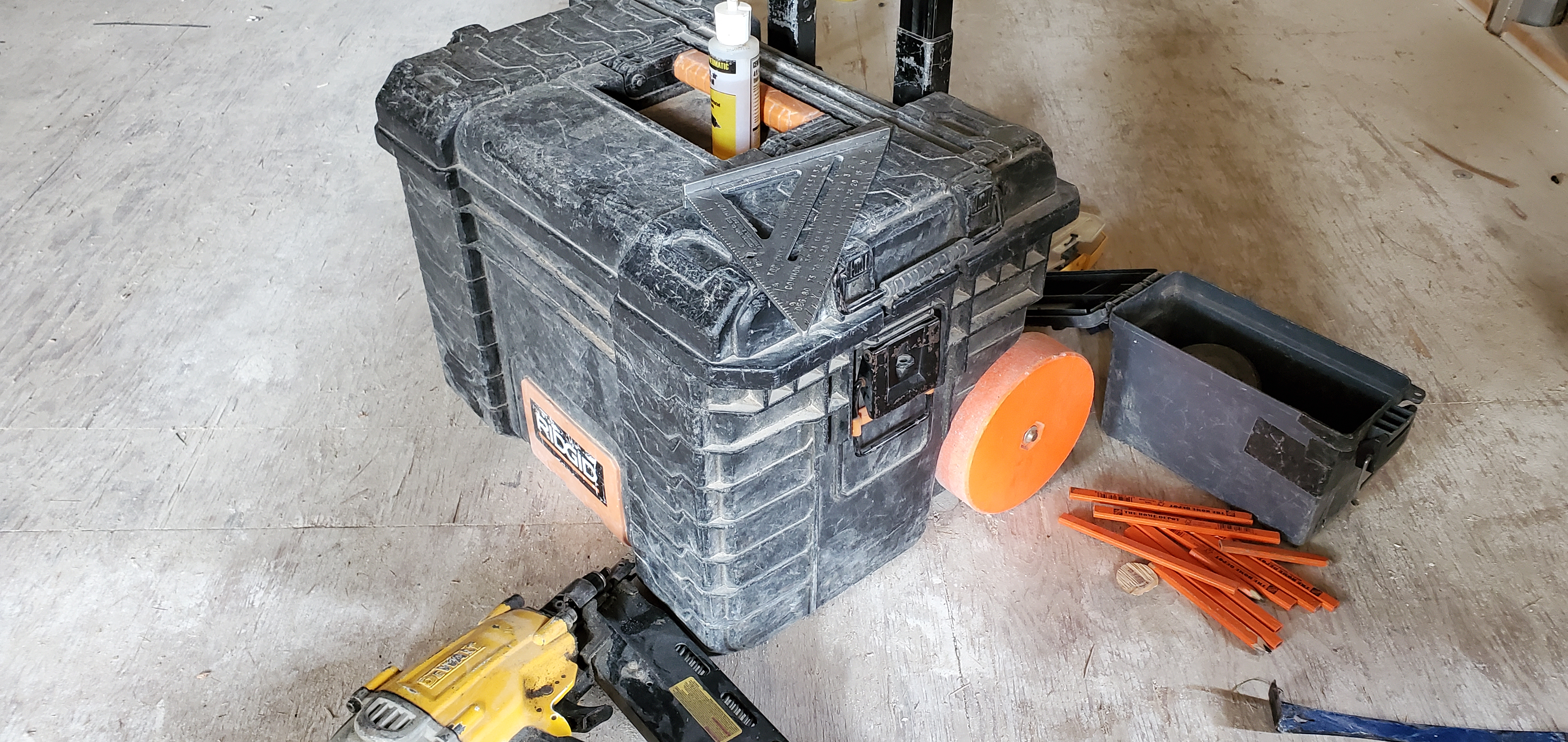 Ridgid job box deals wheels